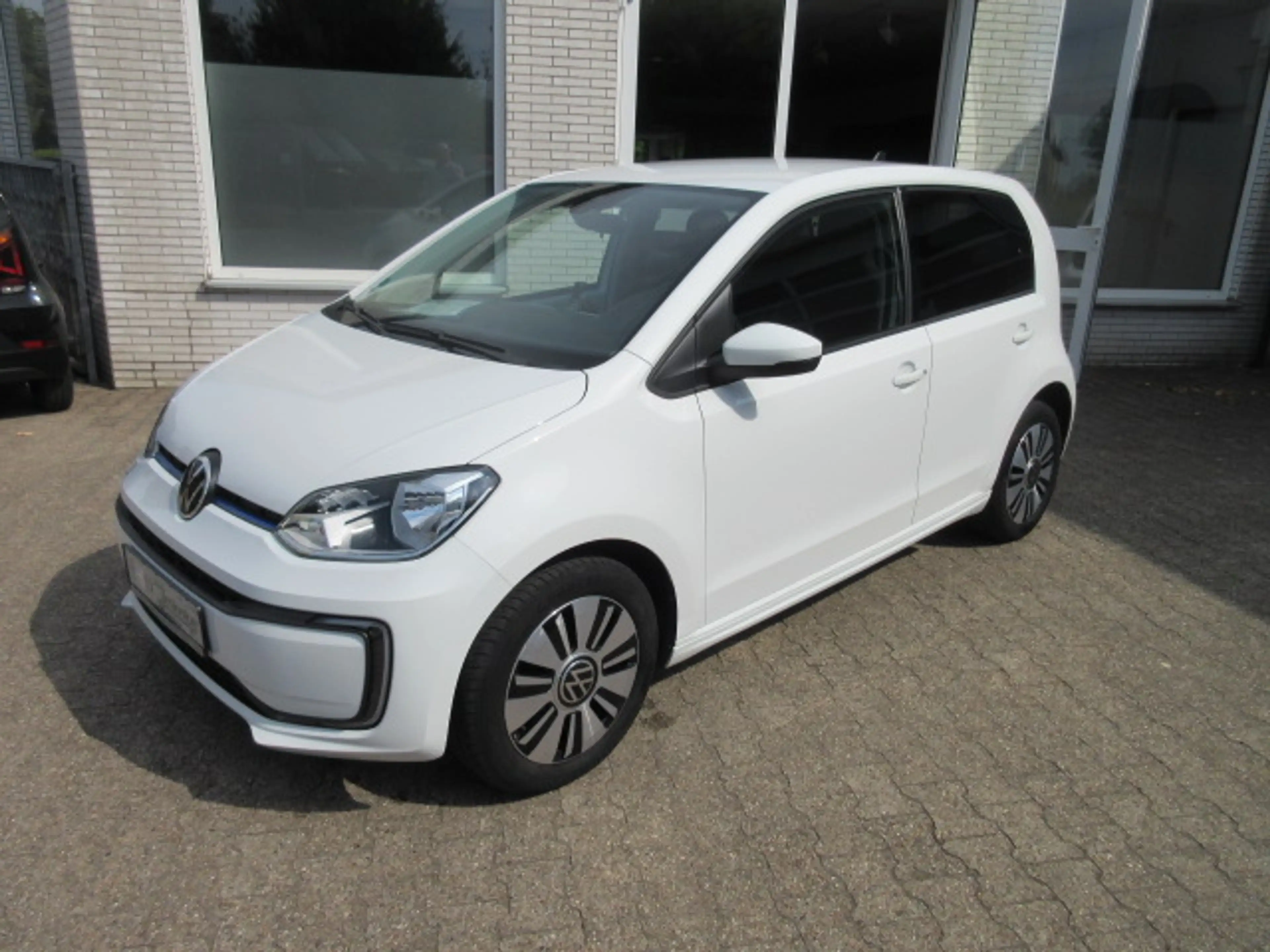 Volkswagen e-up! Style "Plus" Automatik NAVIV. KAMERA GRA ALU APS SITZHEIZUNG CLIMATRONIC