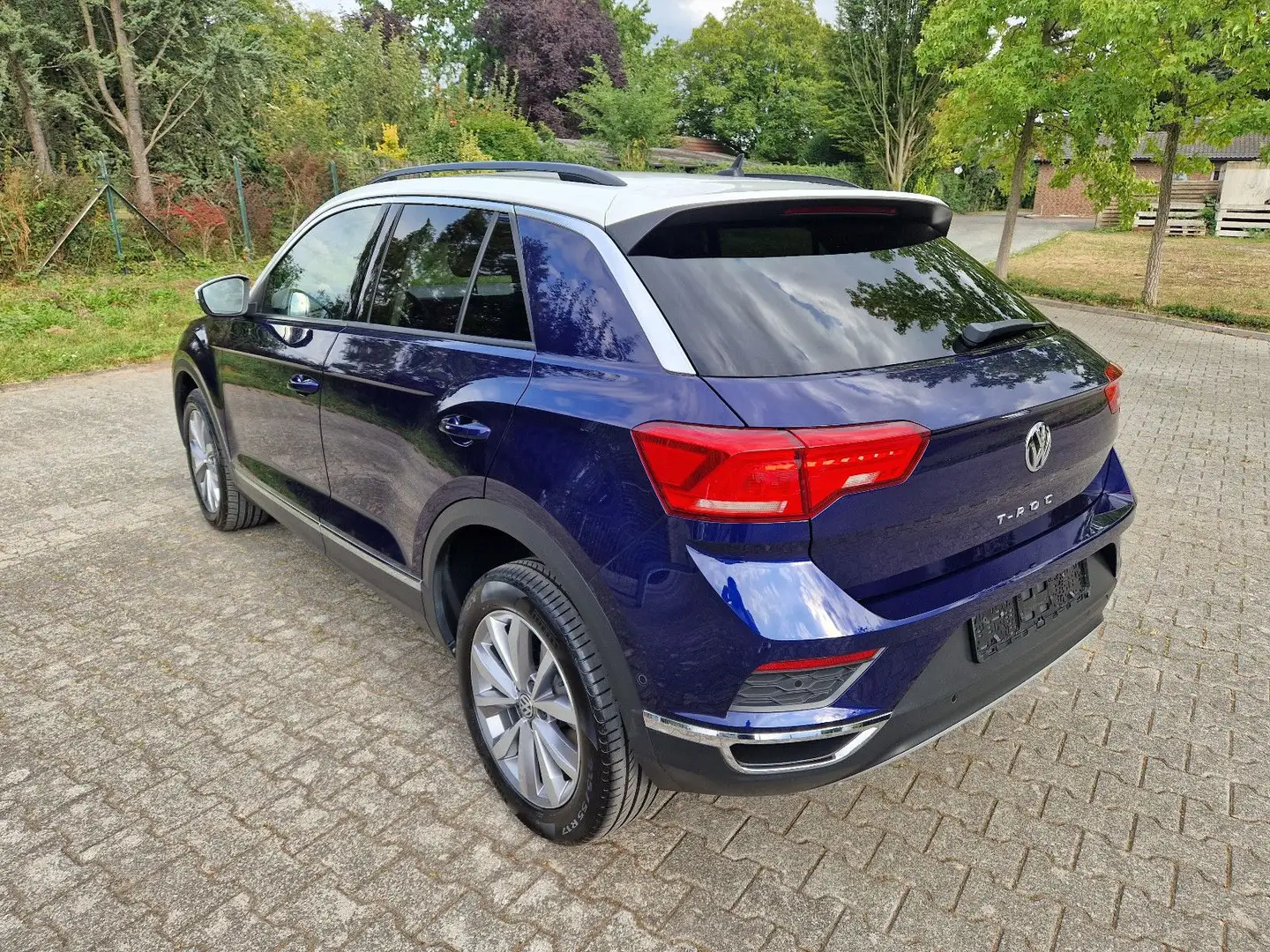 Volkswagen T-Roc Style TDI/Navi/ACC/Virtual/Rfk/Keyess-Goo Blau - 2