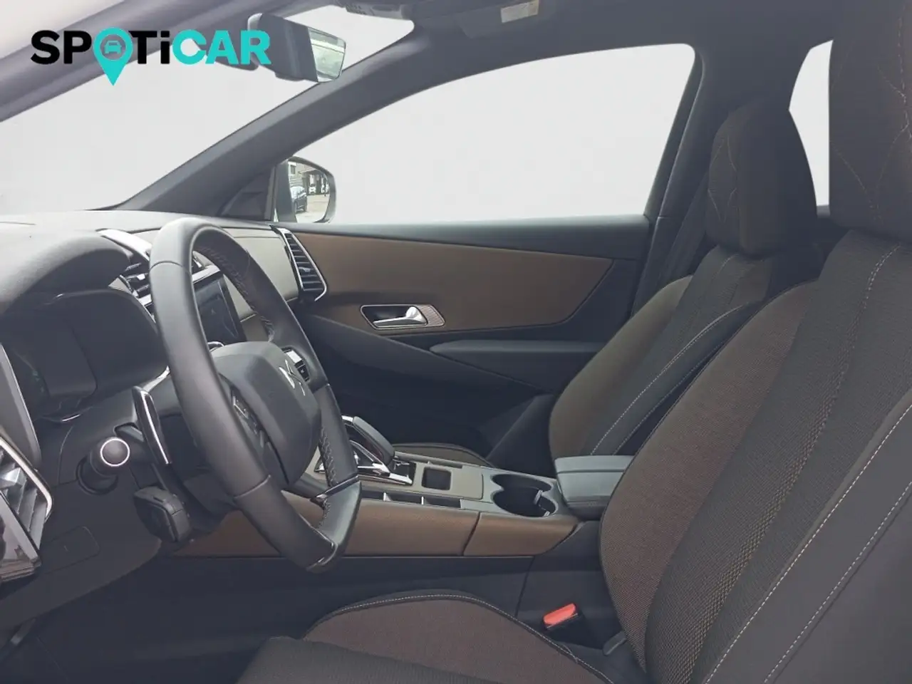 DS Automobiles DS 7 Crossback 2022 — фото 11