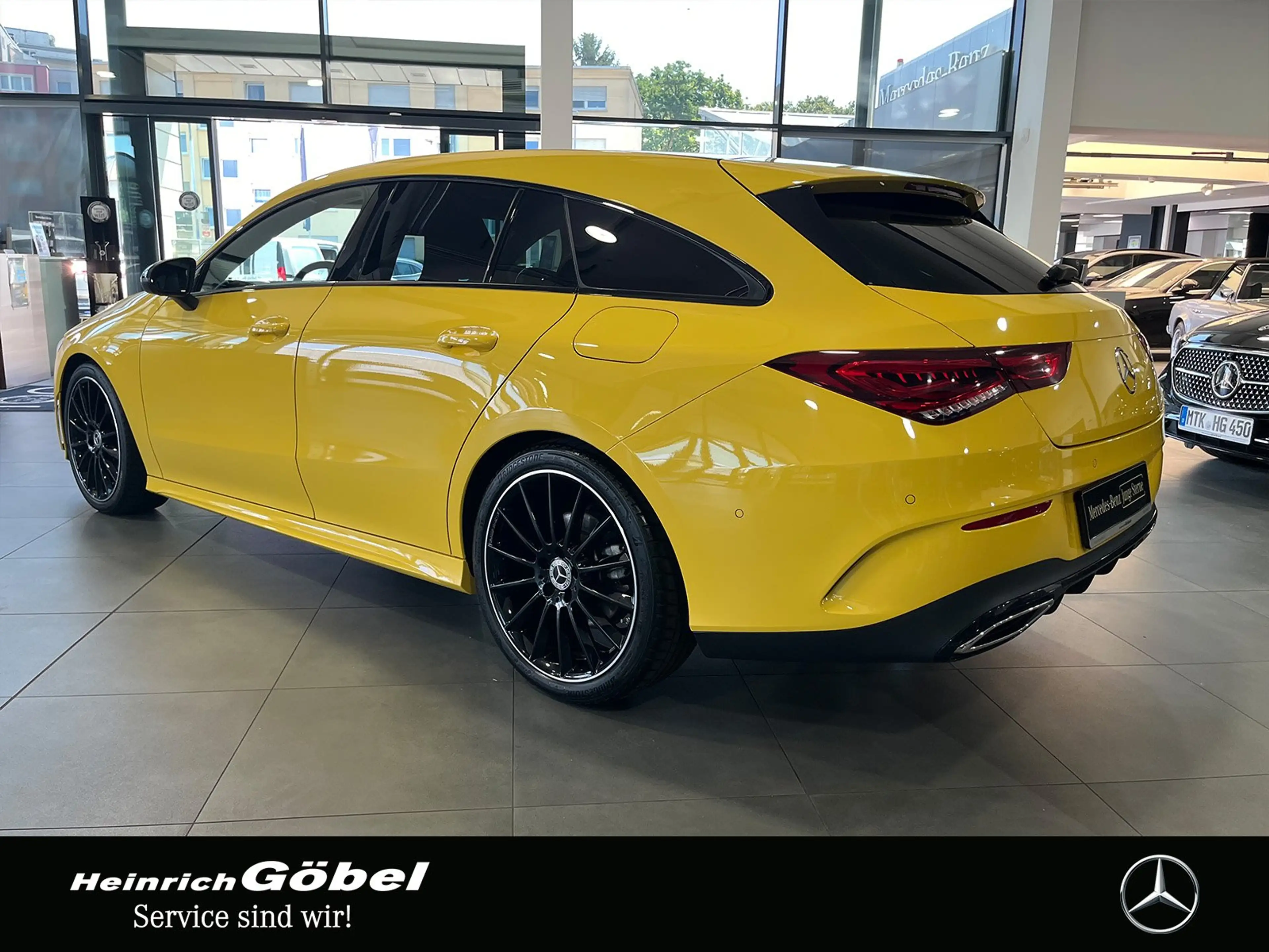 Mercedes-Benz CLA 200 SB AMG+PANO+LED+AMBIENTE+NAVI+NIGHT — photo 4