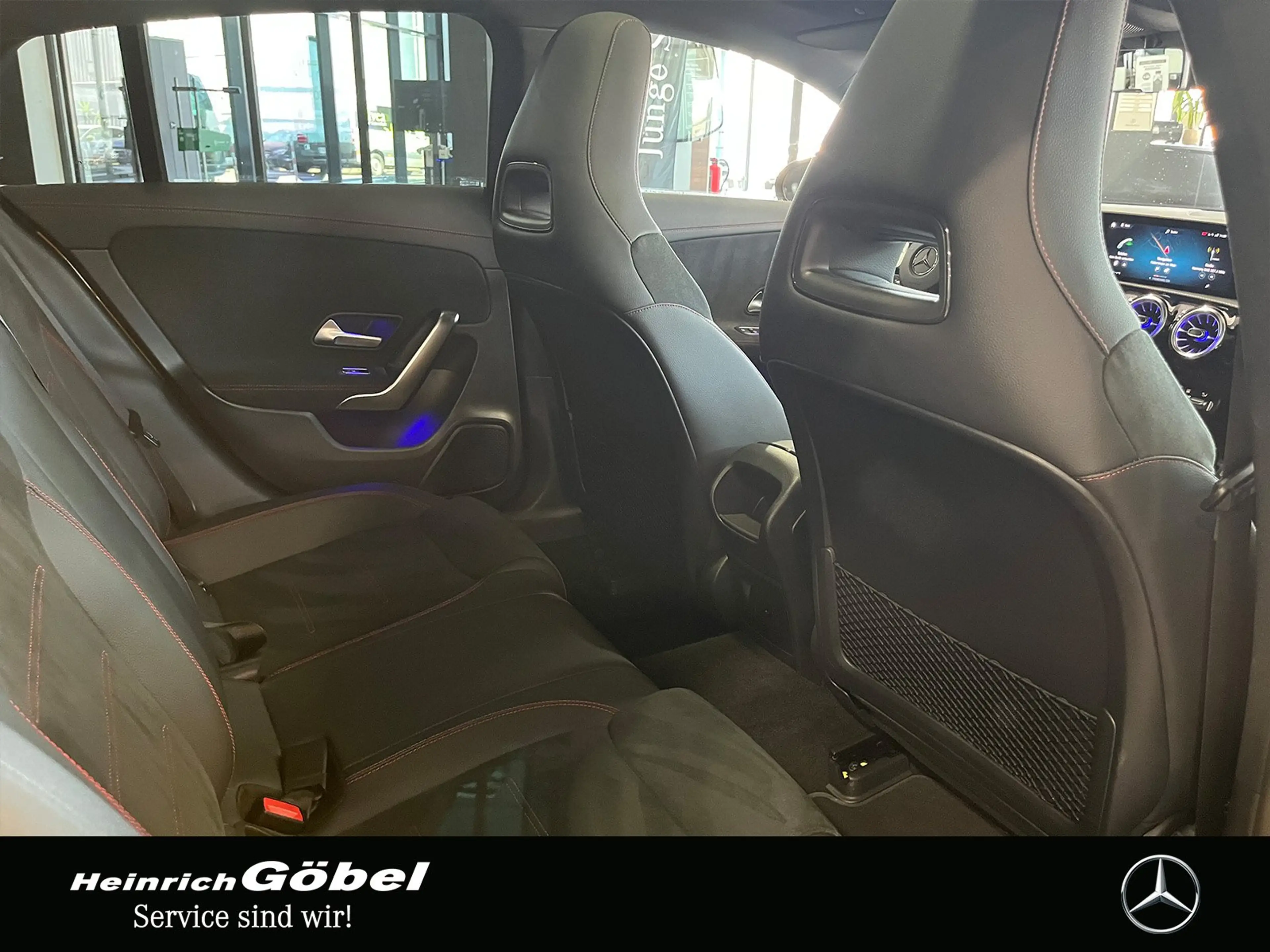 Mercedes-Benz CLA 200 SB AMG+PANO+LED+AMBIENTE+NAVI+NIGHT — photo 8
