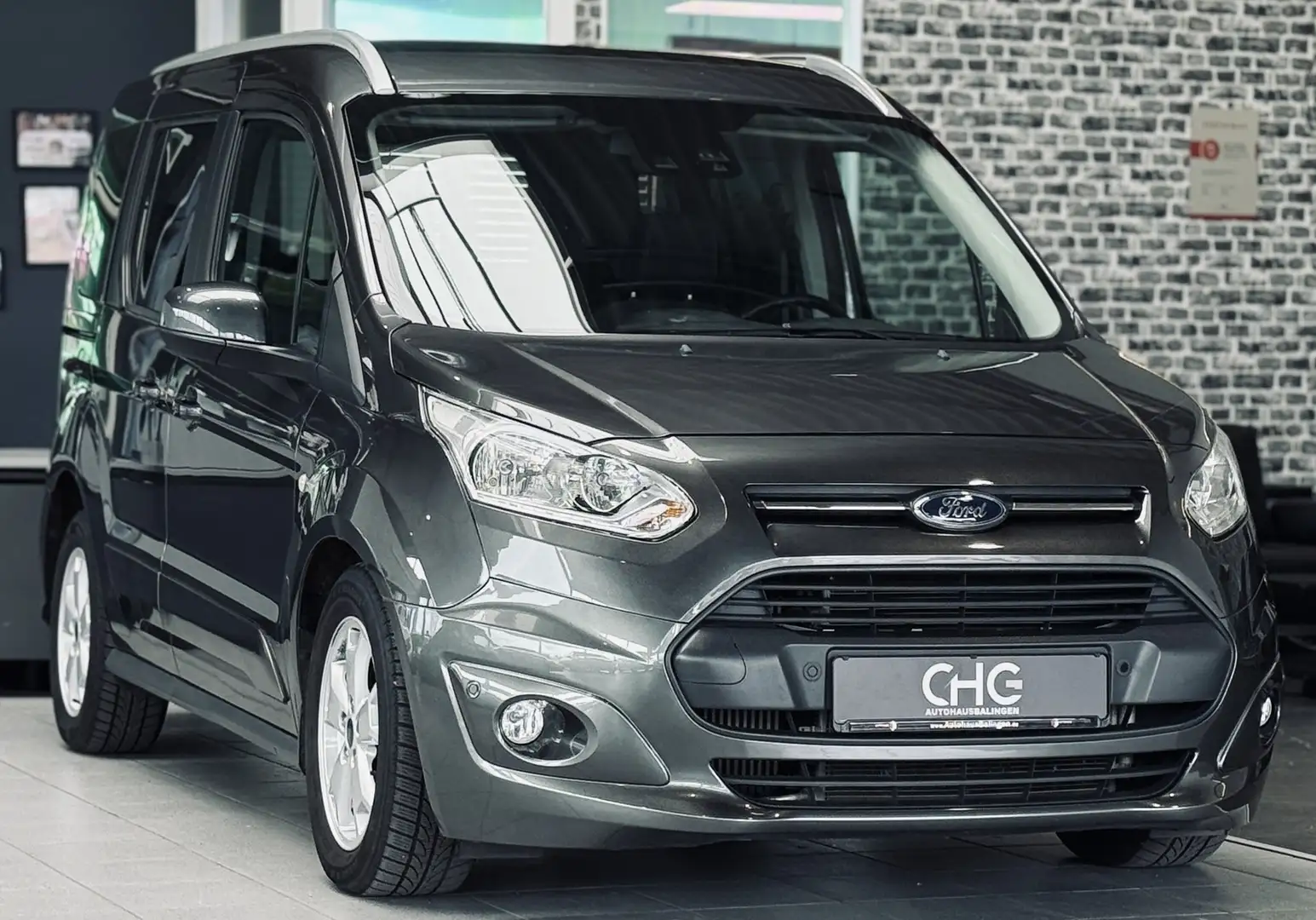 Ford Tourneo Connect Titanium |SPUR|Tempomat|Automatik| Šedá - 1