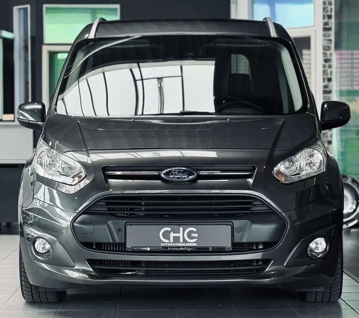 Ford Tourneo Connect Titanium |SPUR|Tempomat|Automatik| Šedá - 2