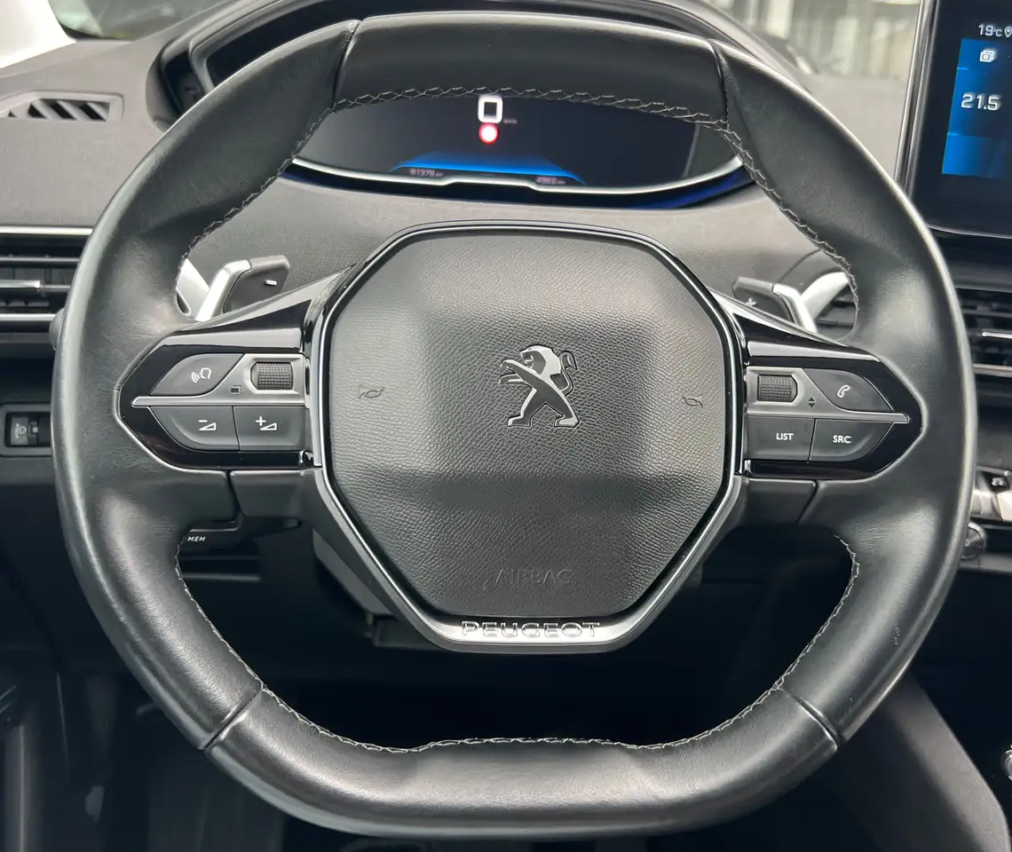 Peugeot 3008 1.5 HDI 130CV ALLURE / BOITE AUTO / GRAND GPS / CARPLAY / CAMERA, миниатюра 21