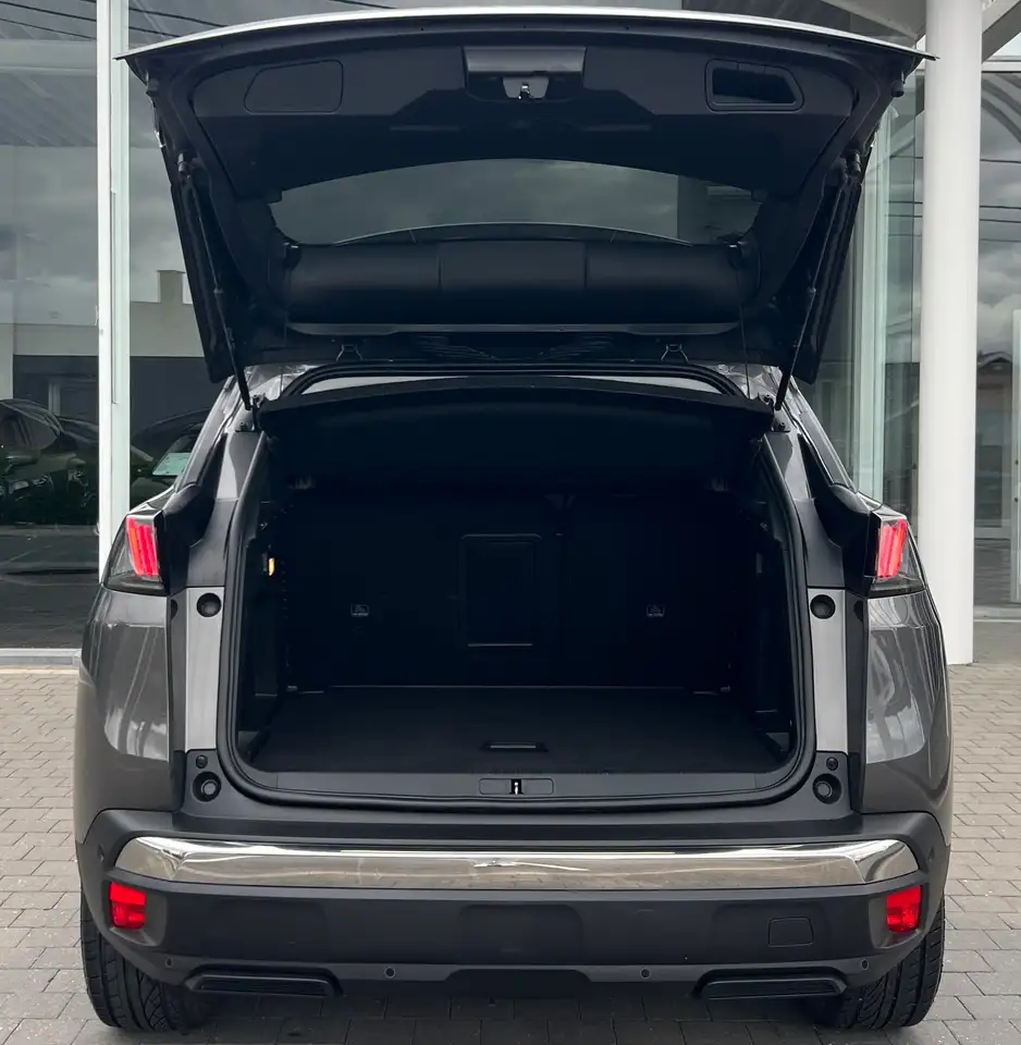 Peugeot 3008 1.5 HDI 130CV ALLURE / BOITE AUTO / GRAND GPS / CARPLAY / CAMERA, миниатюра 8