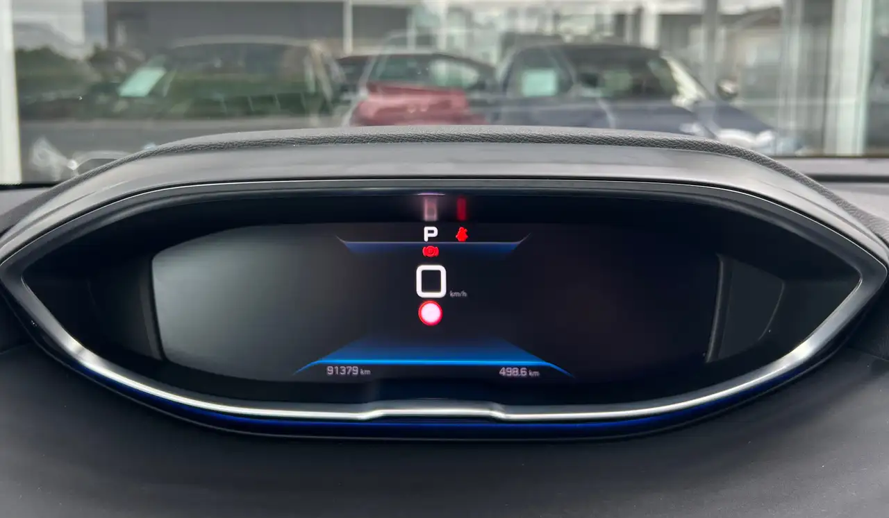 Peugeot 3008 1.5 HDI 130CV ALLURE / BOITE AUTO / GRAND GPS / CARPLAY / CAMERA, миниатюра 20