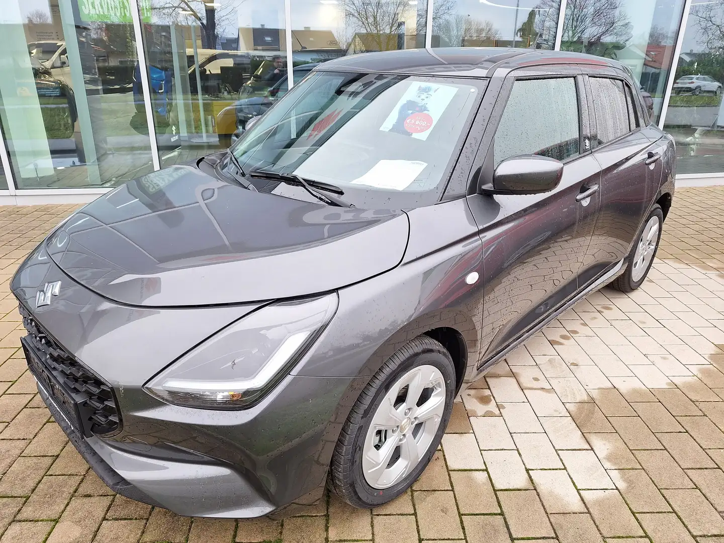 Suzuki Swift 1.2 Hybrid shine CVT Automatik Grau - 1