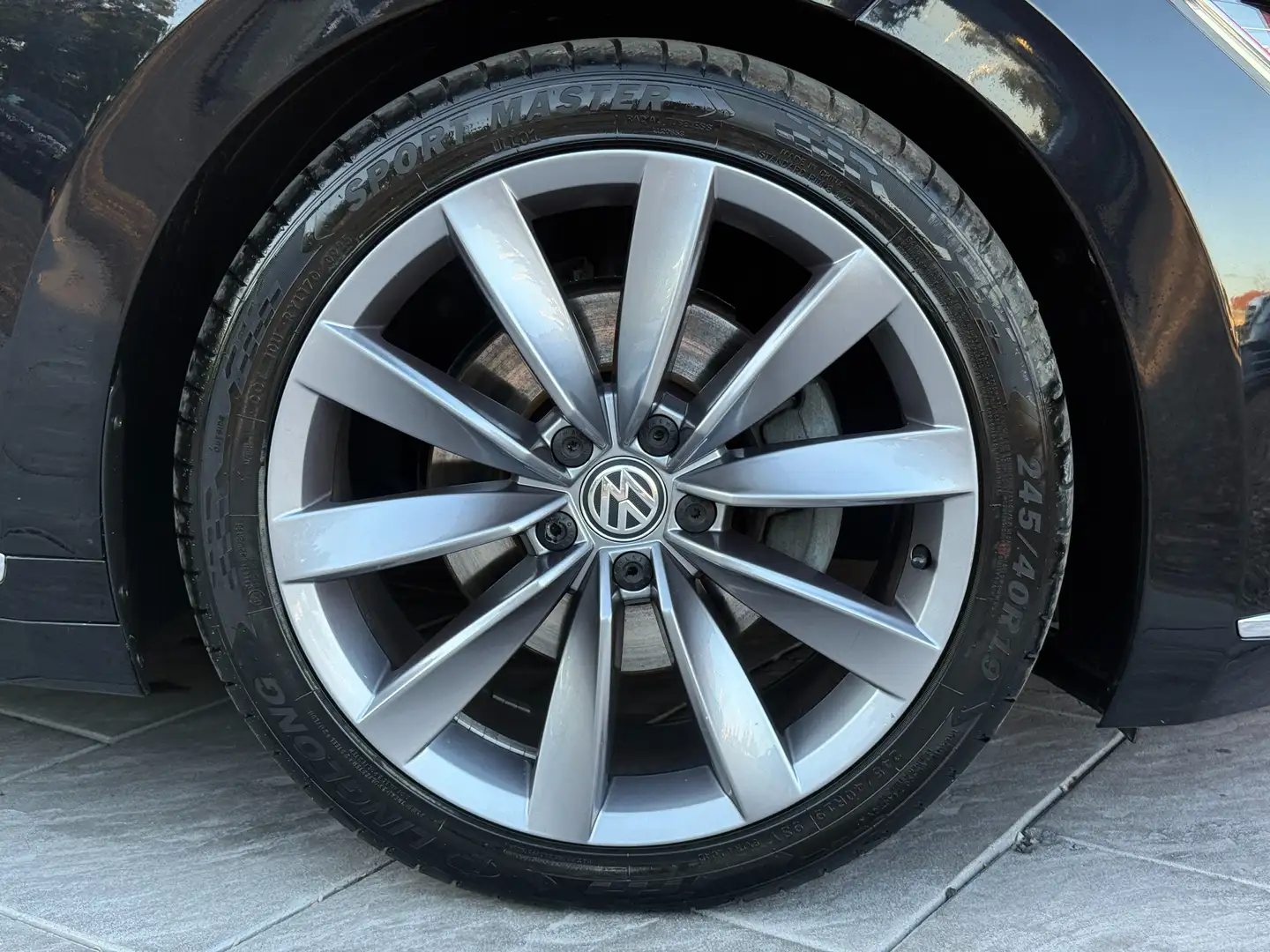 Volkswagen Arteon 2.0TDI|Elegance|4M|Pano|DigitalTacho|Keyles|Kamera Schwarz - 2