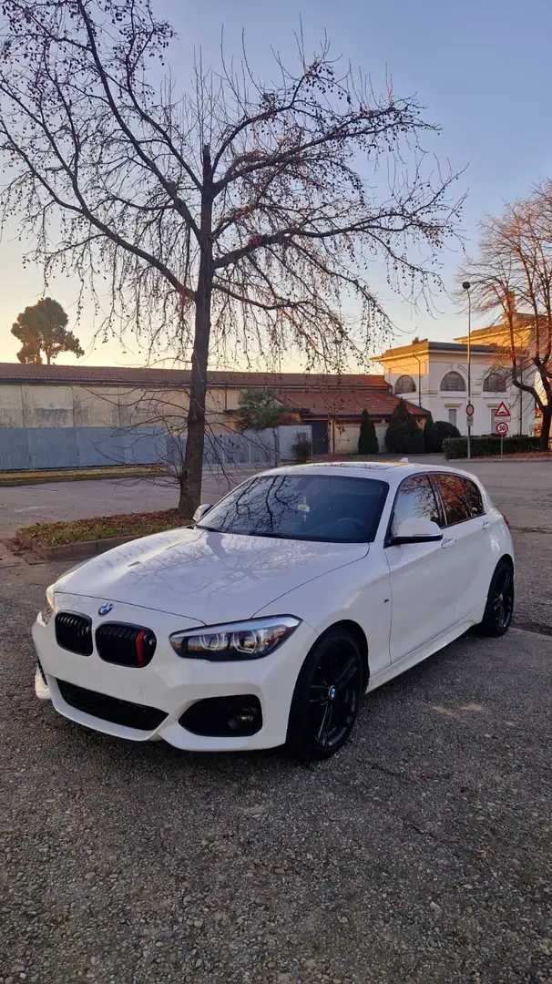 BMW 114 114d Sport 5p my18 - 1