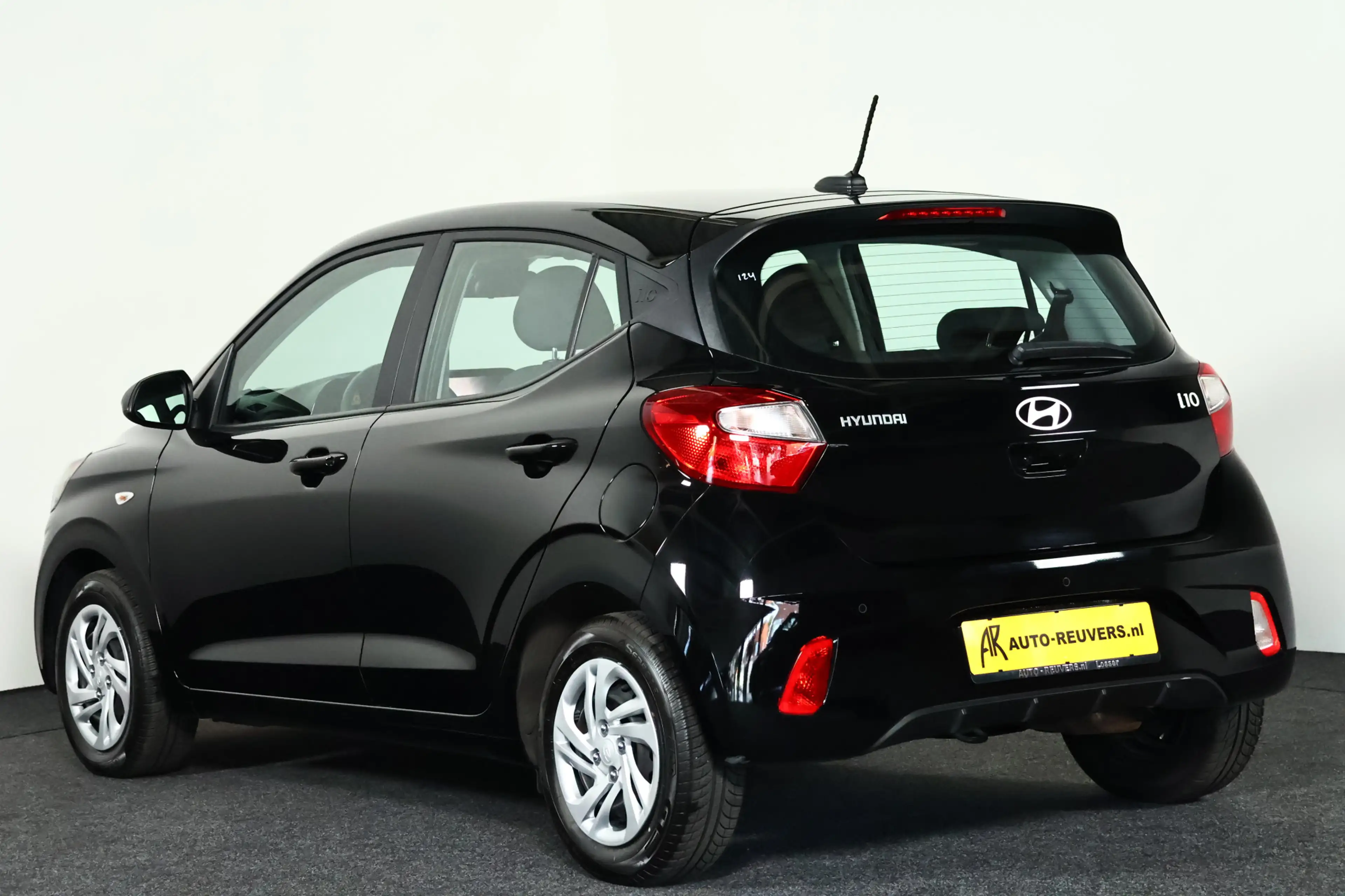 Hyundai i10 1.0 Comfort Navi / Cruisecontrol / Carplay / Camer — photo 6
