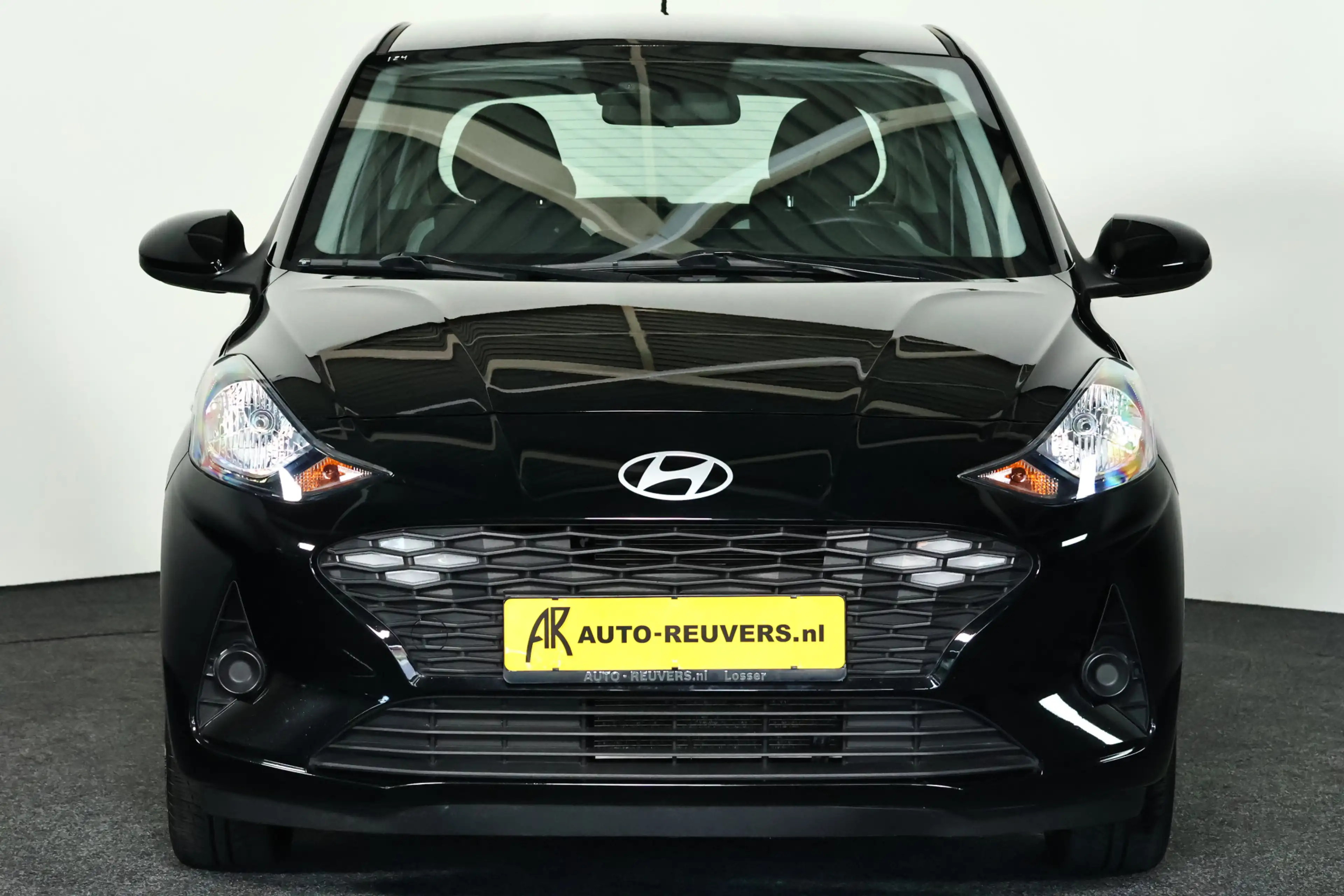 Hyundai i10 1.0 Comfort Navi / Cruisecontrol / Carplay / Camer — photo 7
