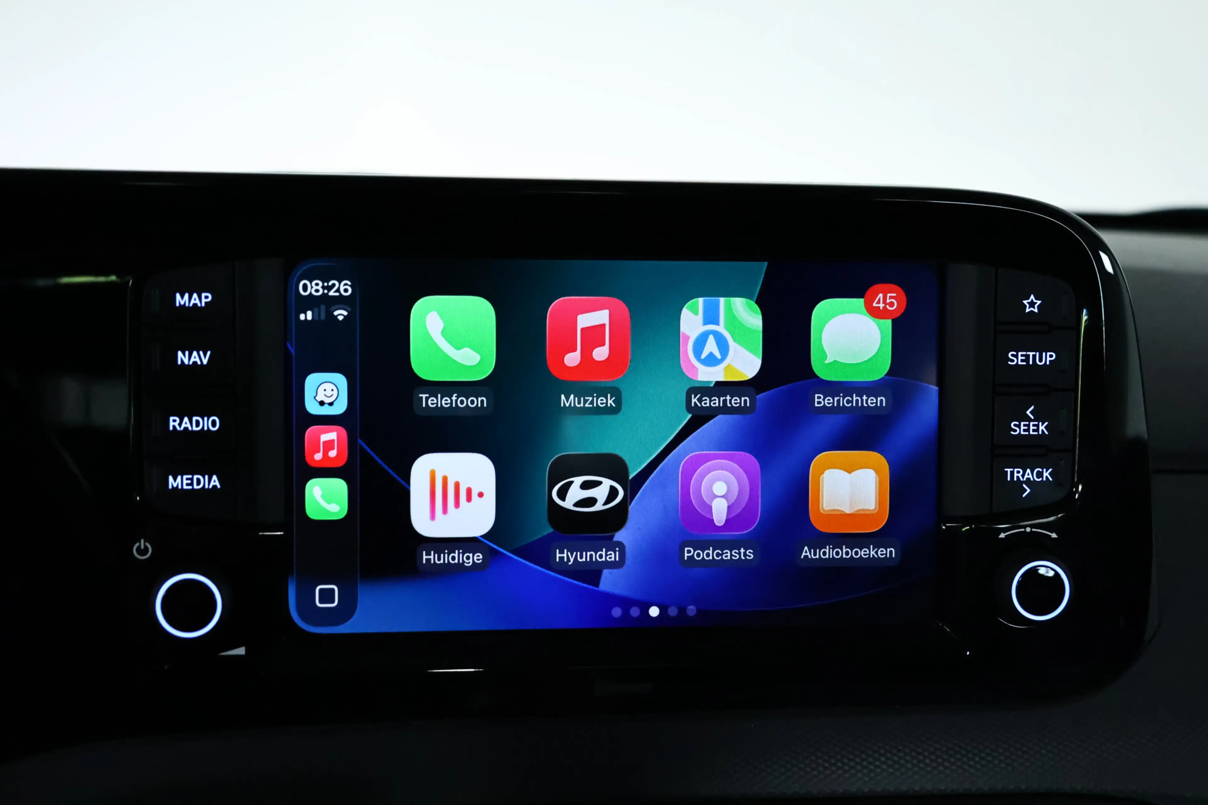 Hyundai i10 1.0 Comfort Navi / Cruisecontrol / Carplay / Camer — photo 15