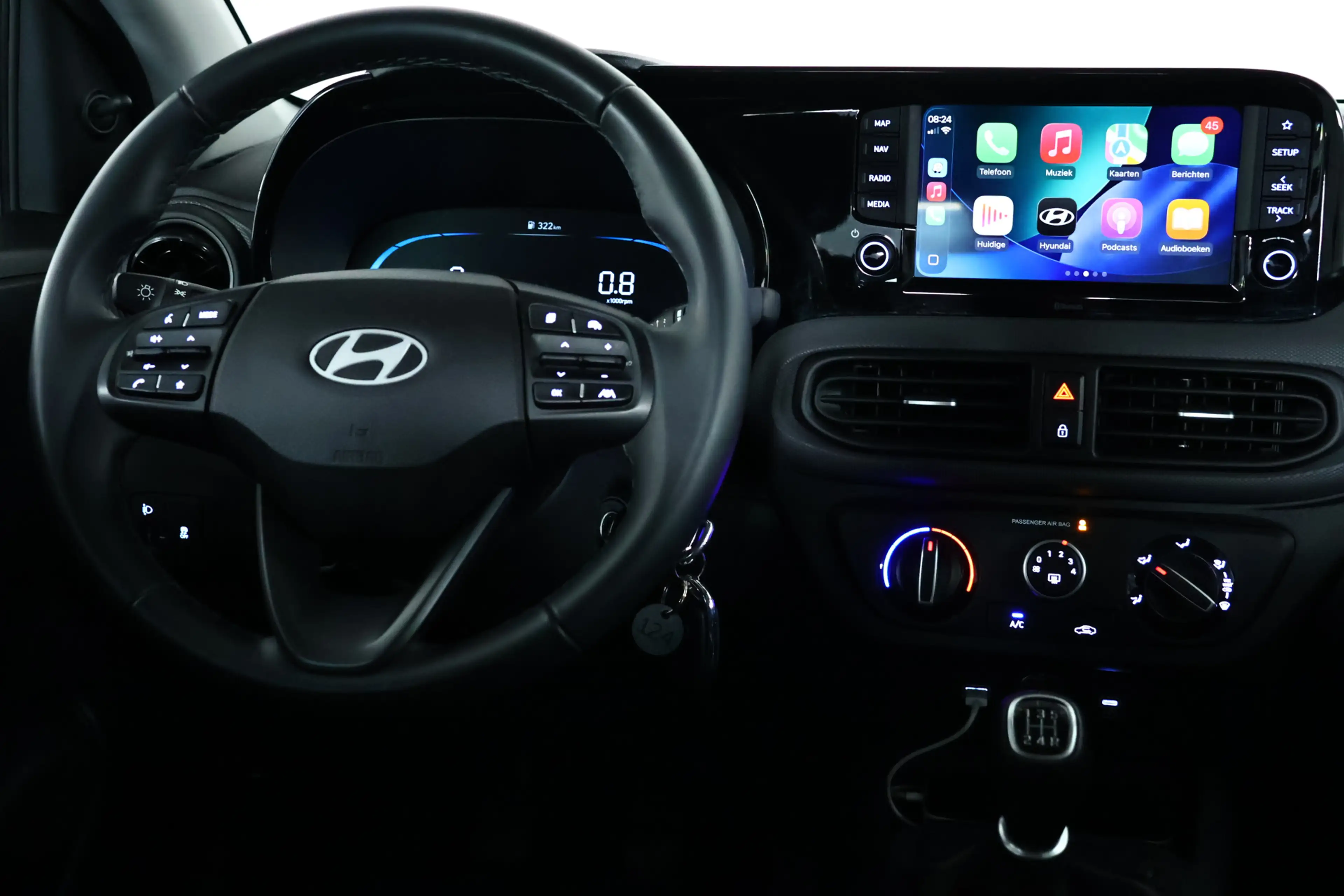 Hyundai i10 1.0 Comfort Navi / Cruisecontrol / Carplay / Camer — photo 14