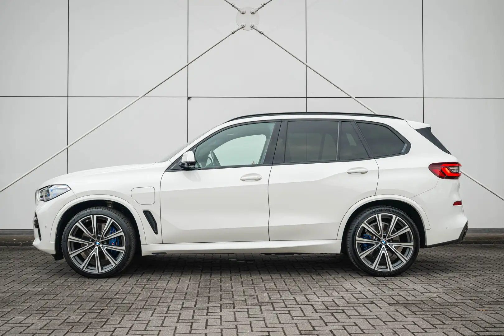 BMW X5 xDrive45e M Sport Automaat / Panoramadak / Sportst Blanc - 2
