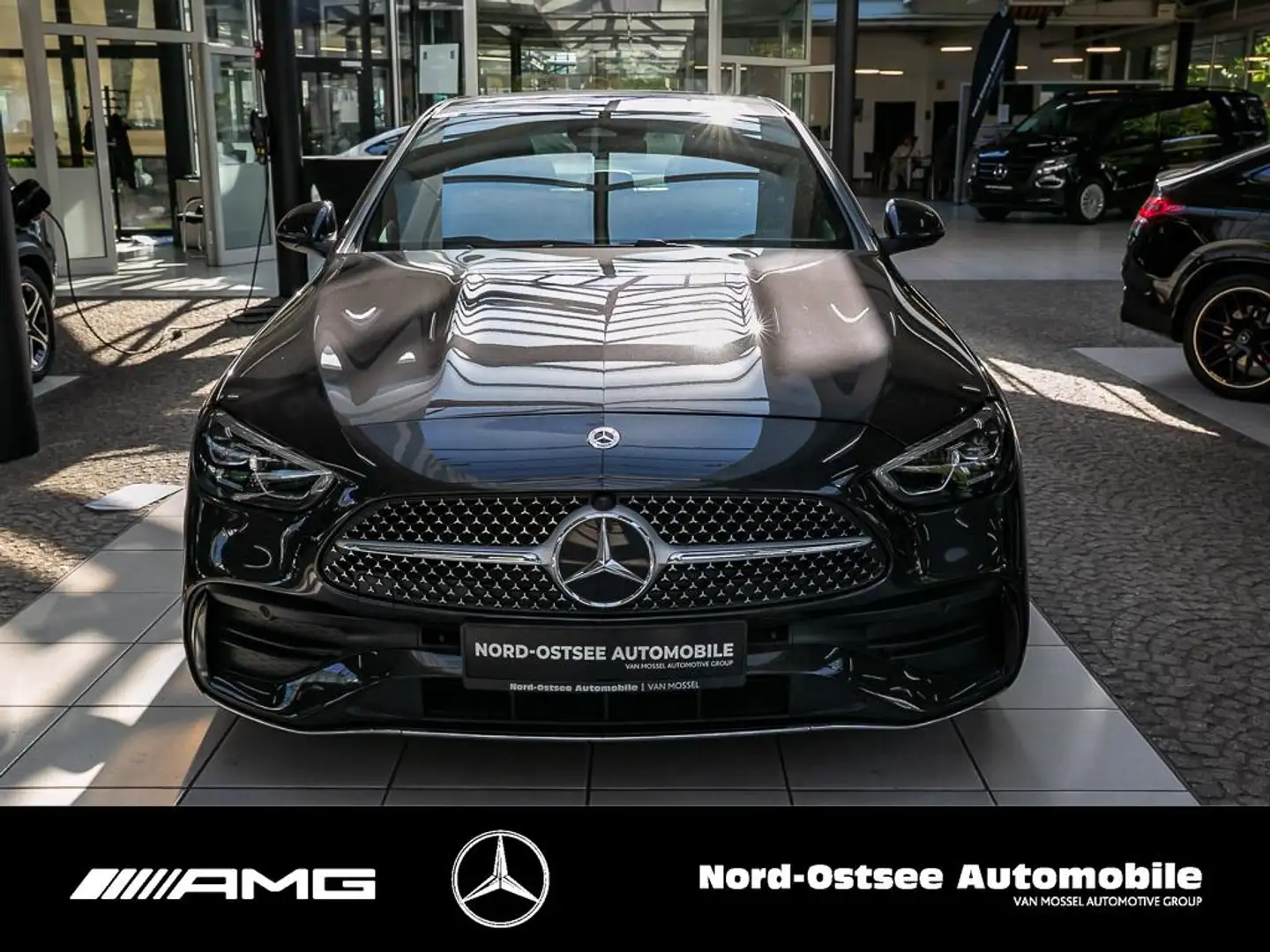 Mercedes-Benz C 220 d AMG AMBIENTE NAVI KEYLESS KAMERA MBUX Gris - 2