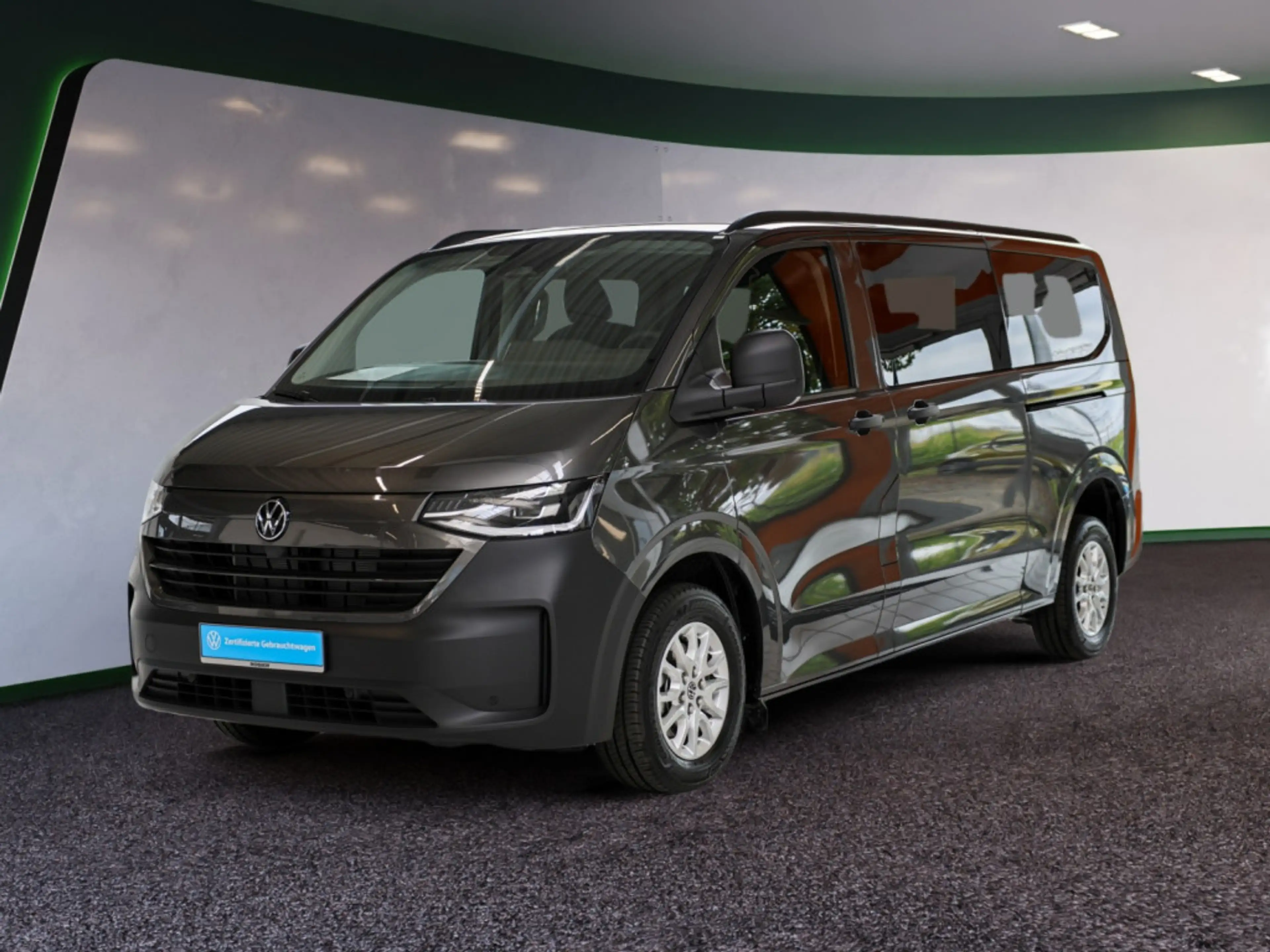 Volkswagen T7 Caravelle 2.0 TDI LR 8 Sitze Autom. ACC BT — photo 2