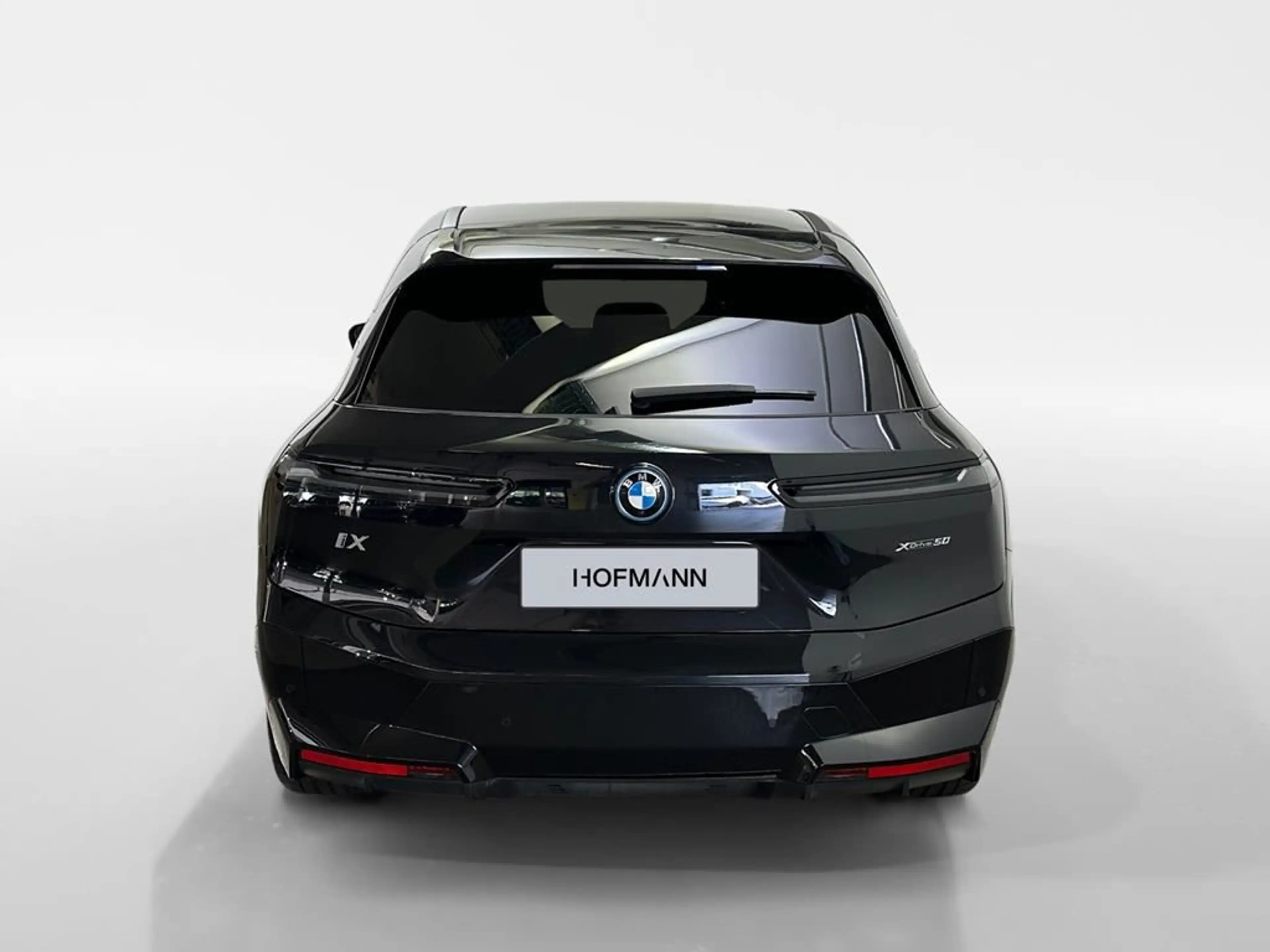 BMW iX Sportpaket — photo 8