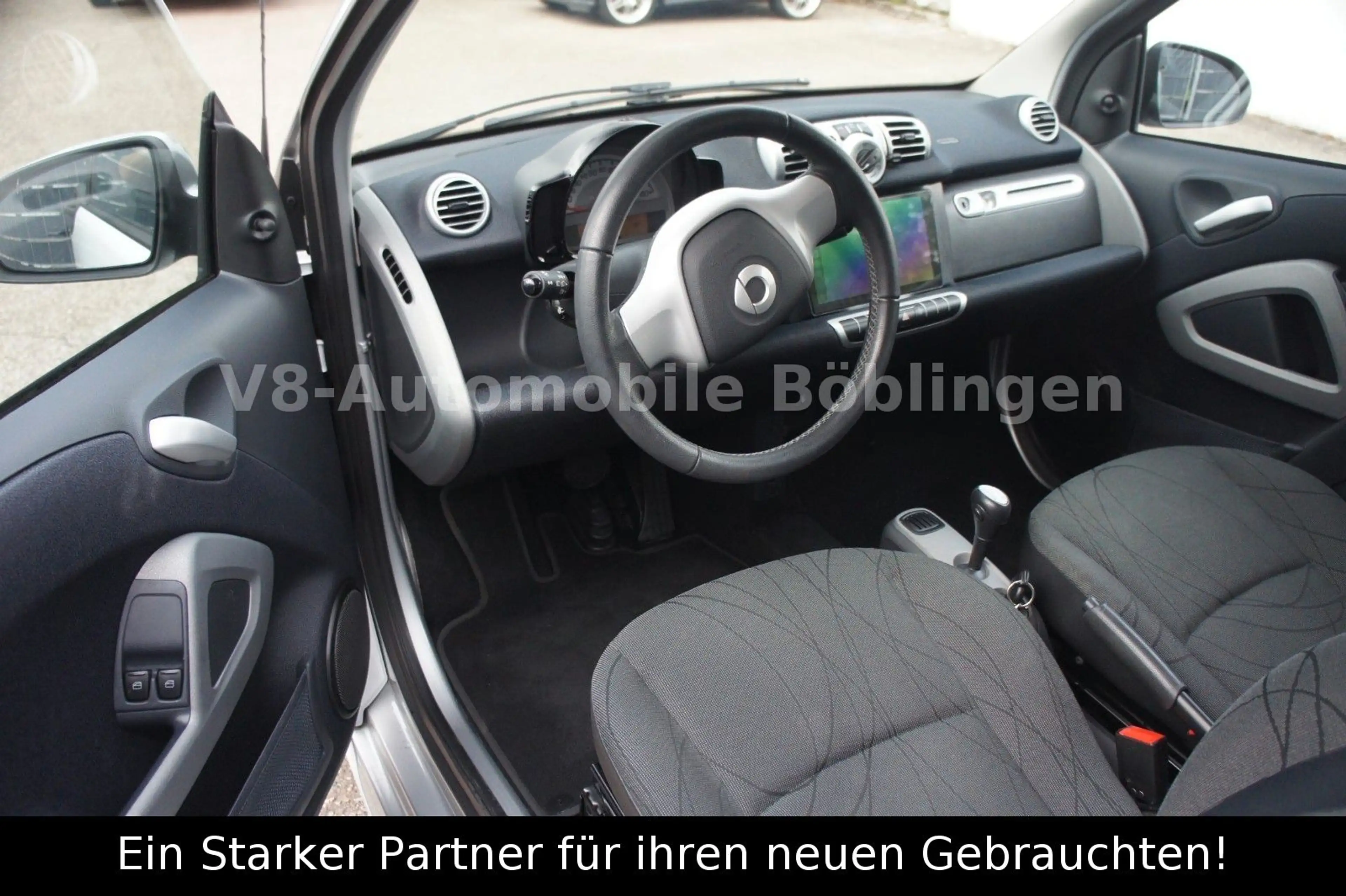 smart forTwo coupe *KLIMA*SERVO*PANO*Orig.KM! — photo 9
