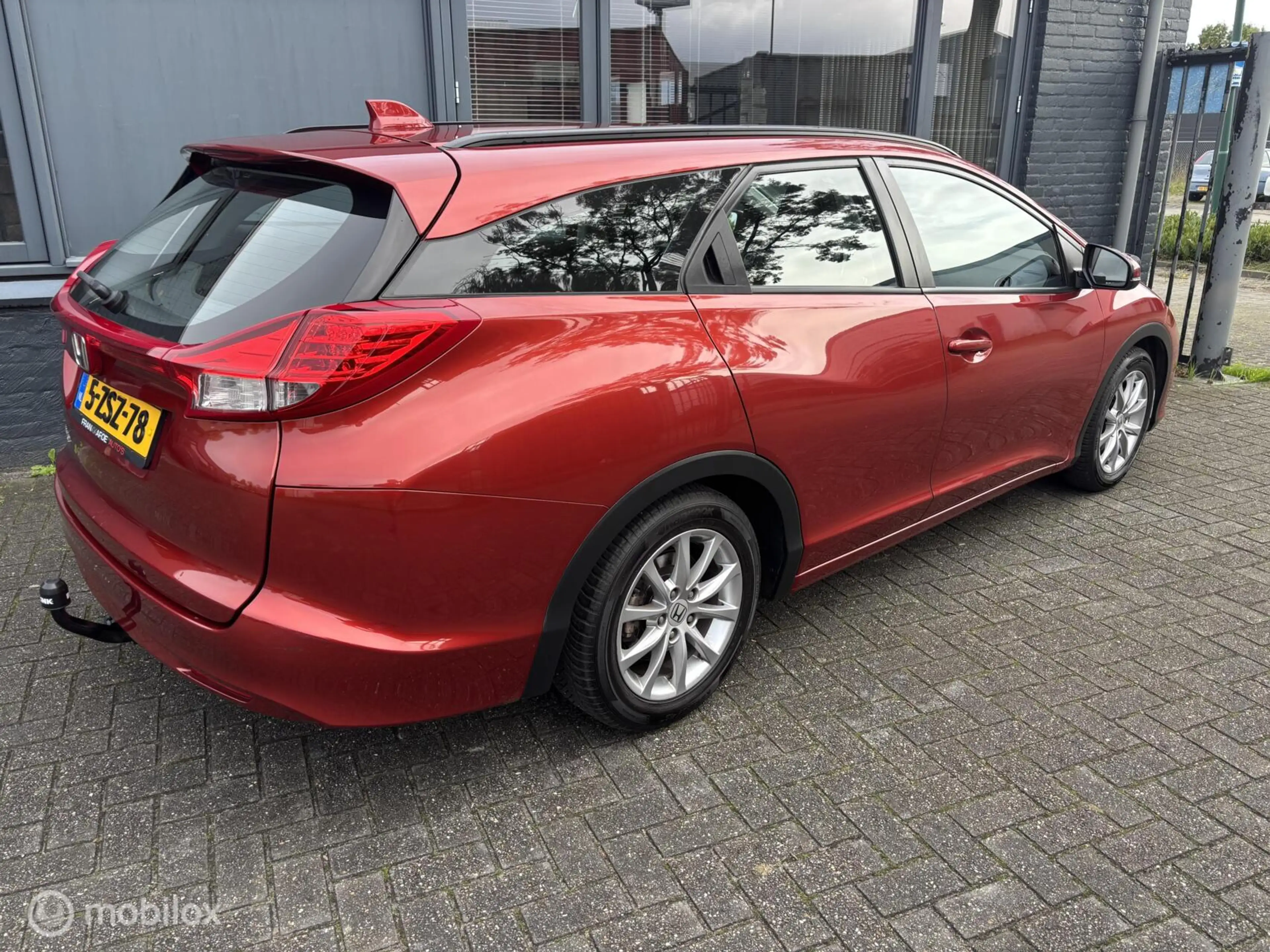 Honda Civic Tourer 1.8i Comfort ECC Cruise Bl.tooth LMV Trekha — photo 2