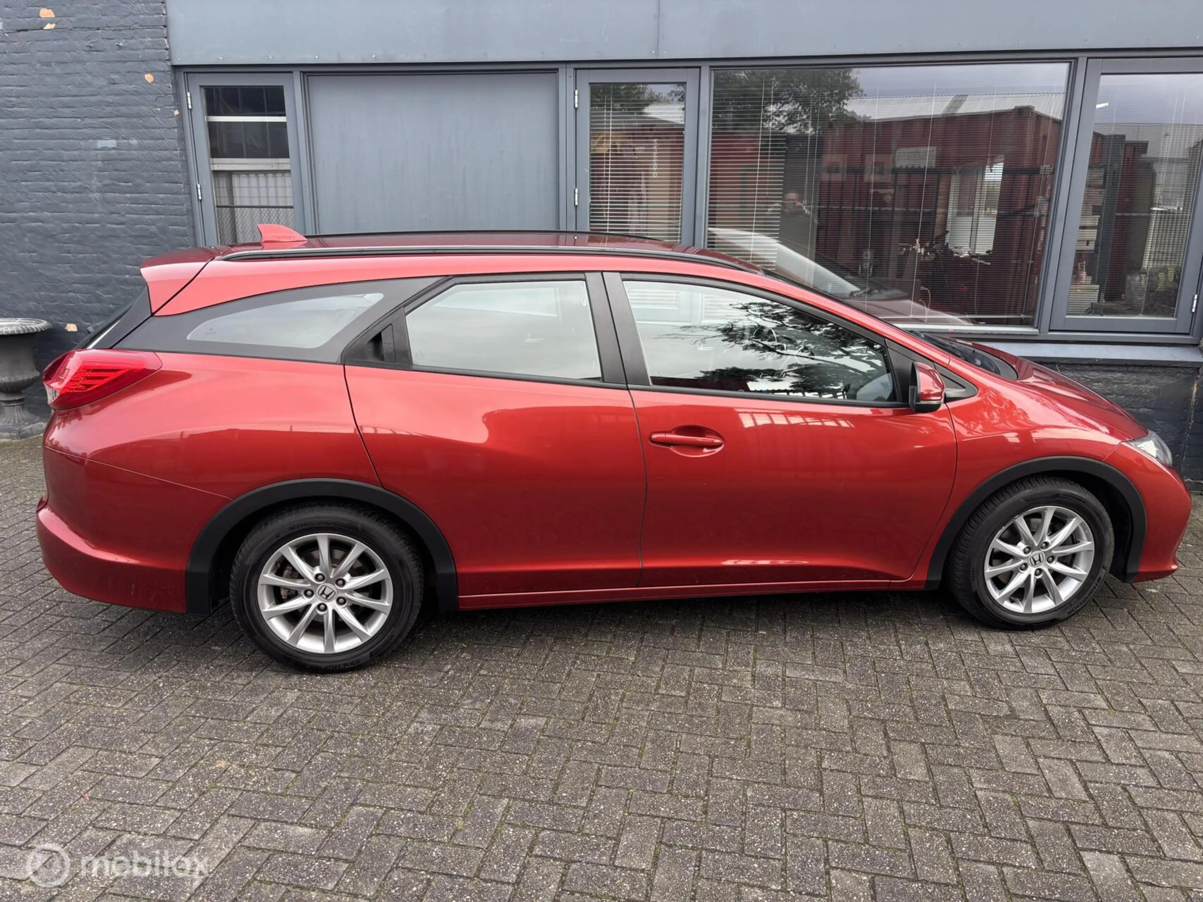 Honda Civic Tourer 1.8i Comfort ECC Cruise Bl.tooth LMV Trekha — photo 25