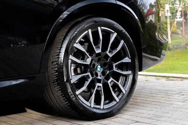 BMW X5 X5 view 9