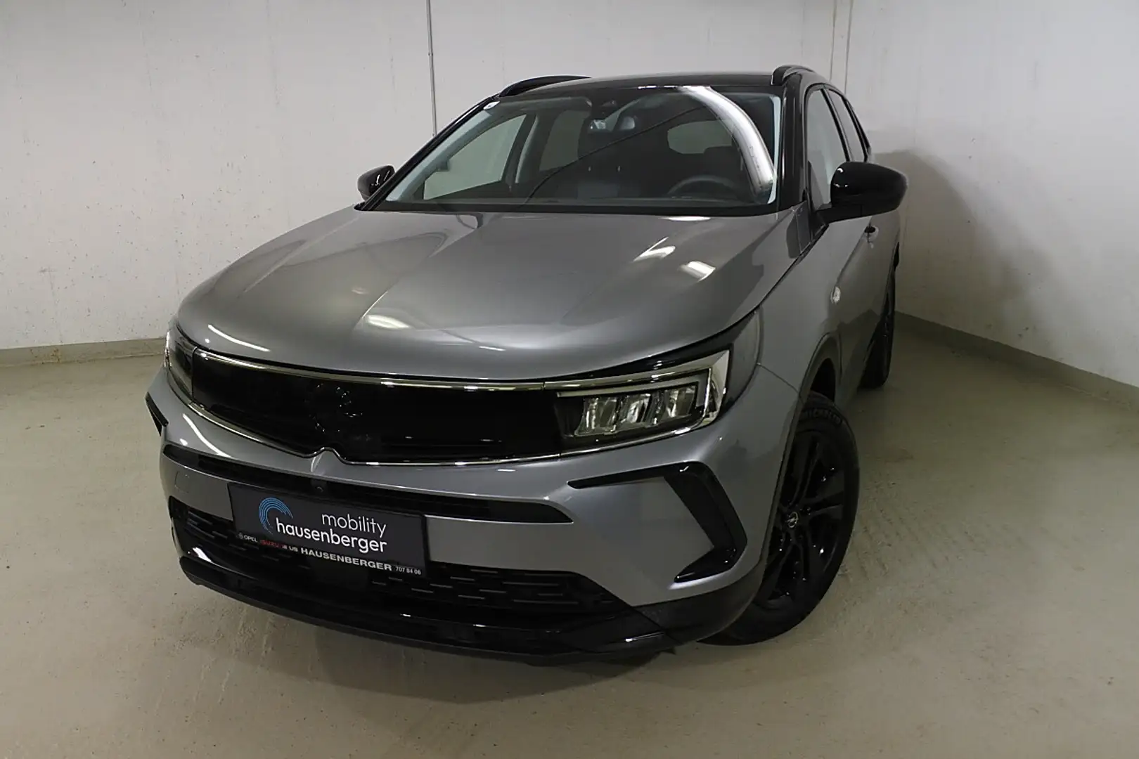Opel Grandland X 1,2 Turbo Dir. Inj. GS Line S/S Aut. Grau - 1