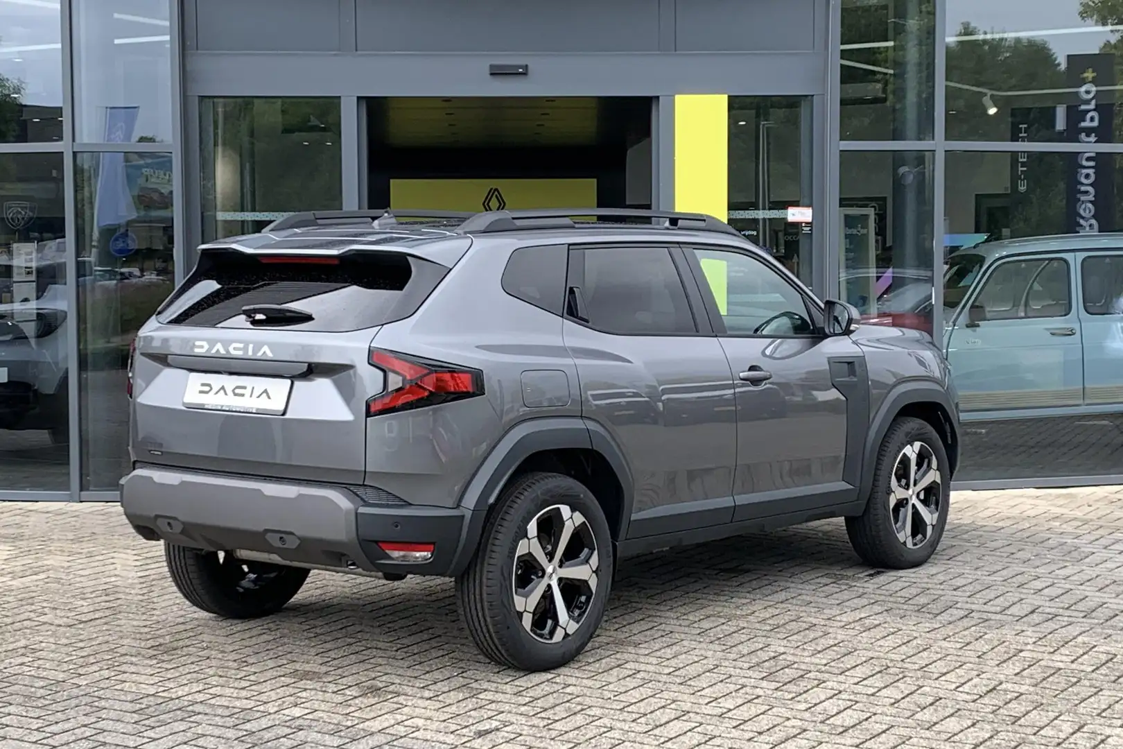 Dacia Duster 1.6 Hybrid 140 Journey | Pack winter | Climate con Grijs - 2