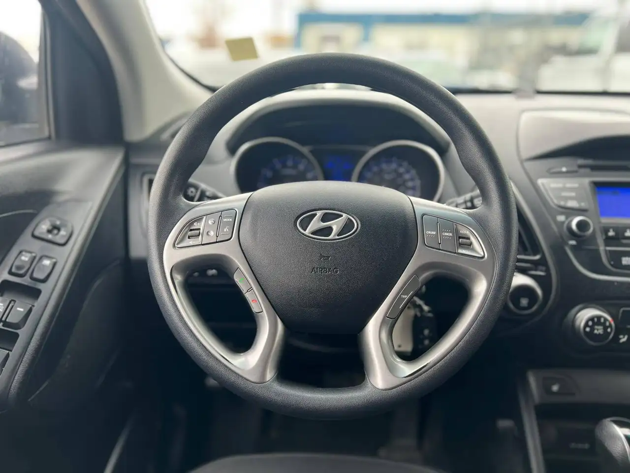 Hyundai TUCSON снимка Hyundai TUCSON