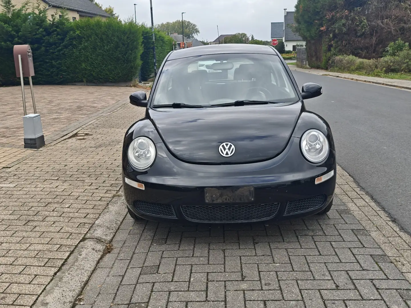 Volkswagen New Beetle 1.4i 75 ch Fancy Zwart - 1