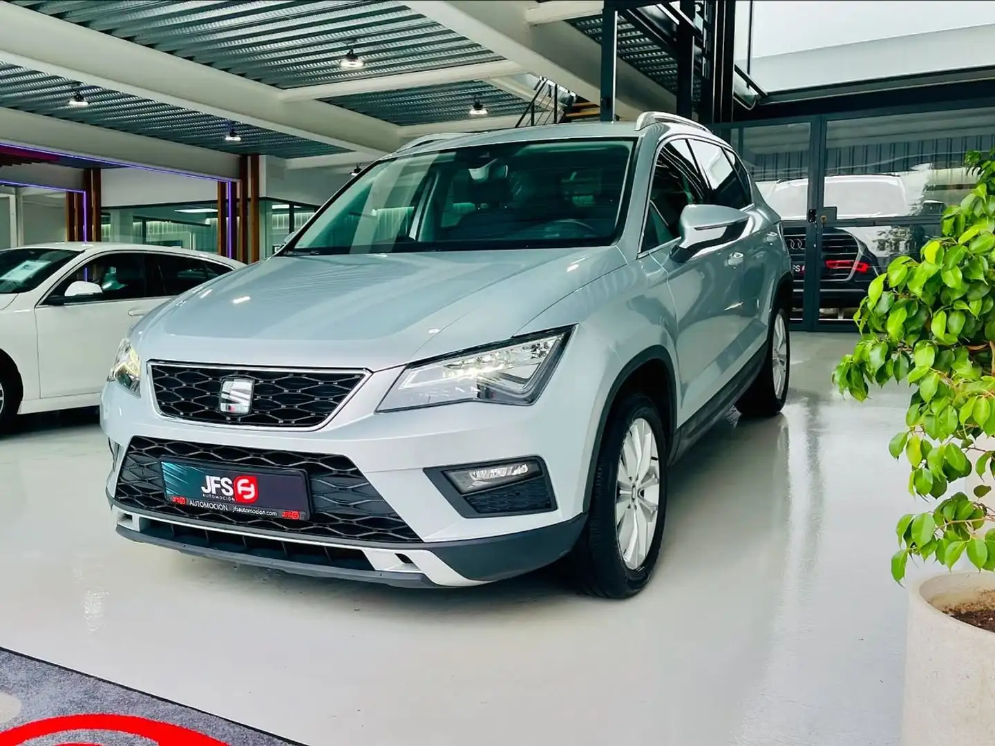 SEAT Ateca 1.6 TDI 115 CV Argent - 2