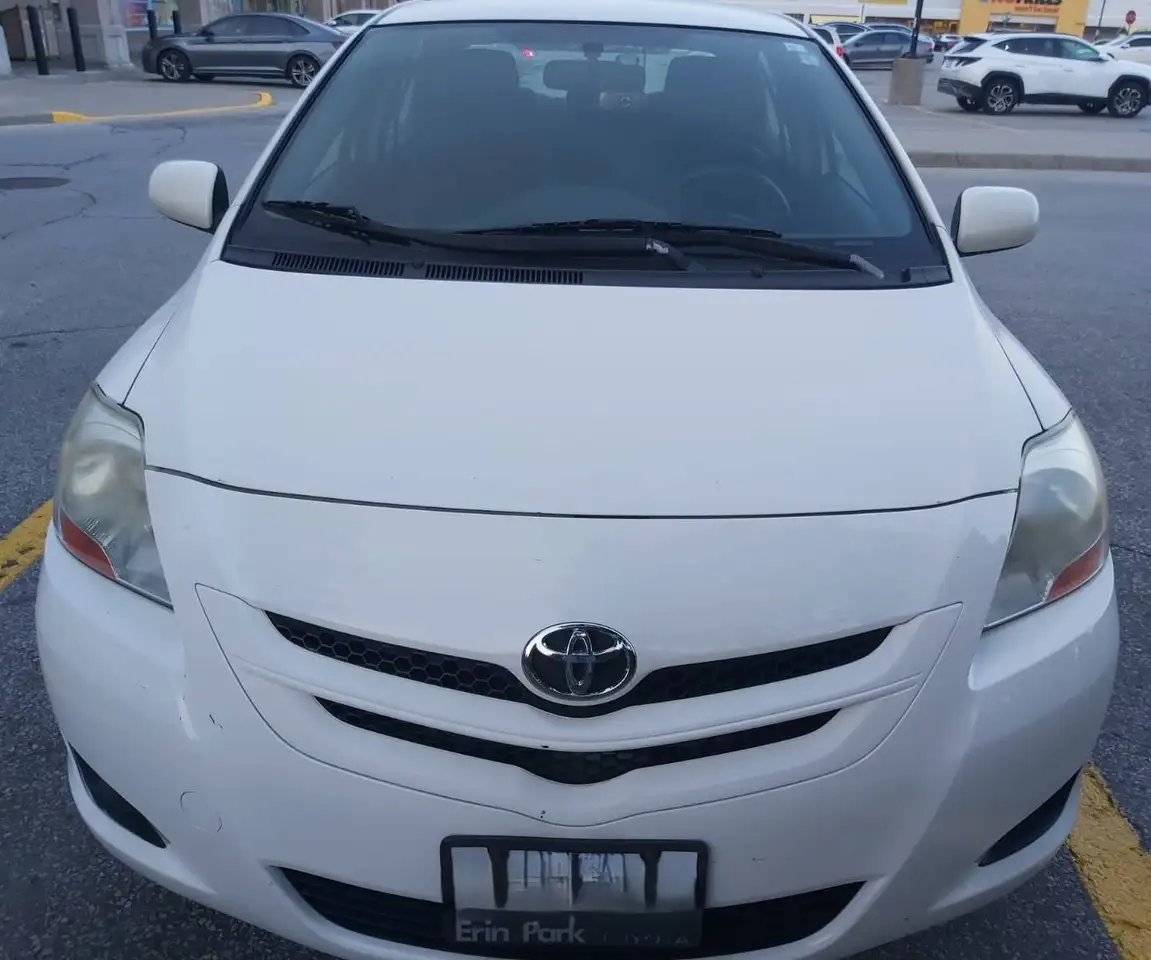 Toyota Yaris photo Toyota Yaris
