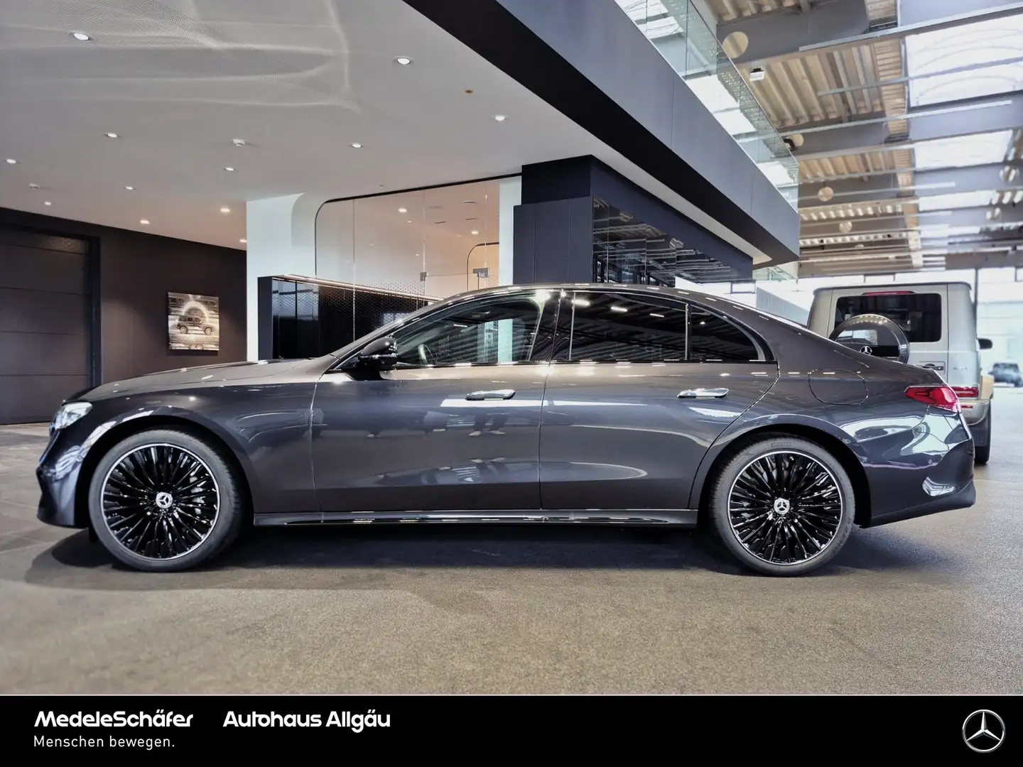 Mercedes-Benz E 300 E 300 e AMG Night 20" Superscreen Distronic 360° Gris - 2
