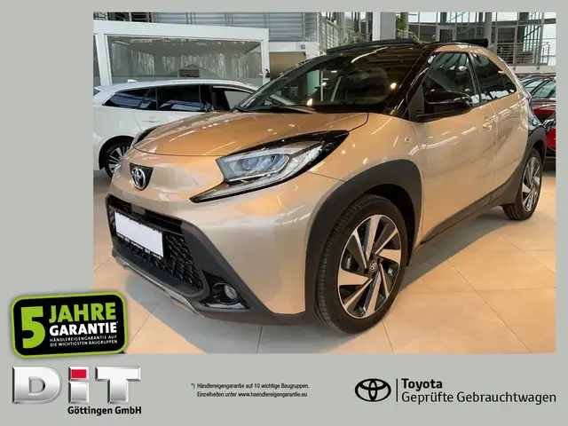 Toyota Aygo 1.0 Air Explore ACC+LED+Navi+SD+SHZ+2xKlima