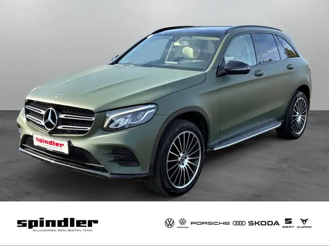 Mercedes-Benz GLC 300 4Matic / Pano, Burmester, OffRoadStyling