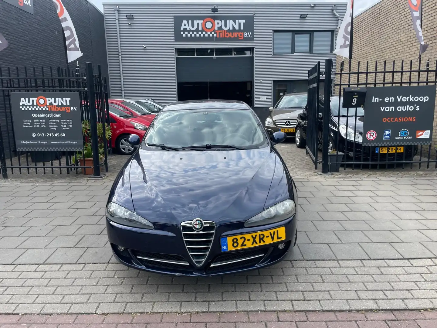 Alfa Romeo 147 1.6 T.Spark Business Airco NAP APK Blauw - 2