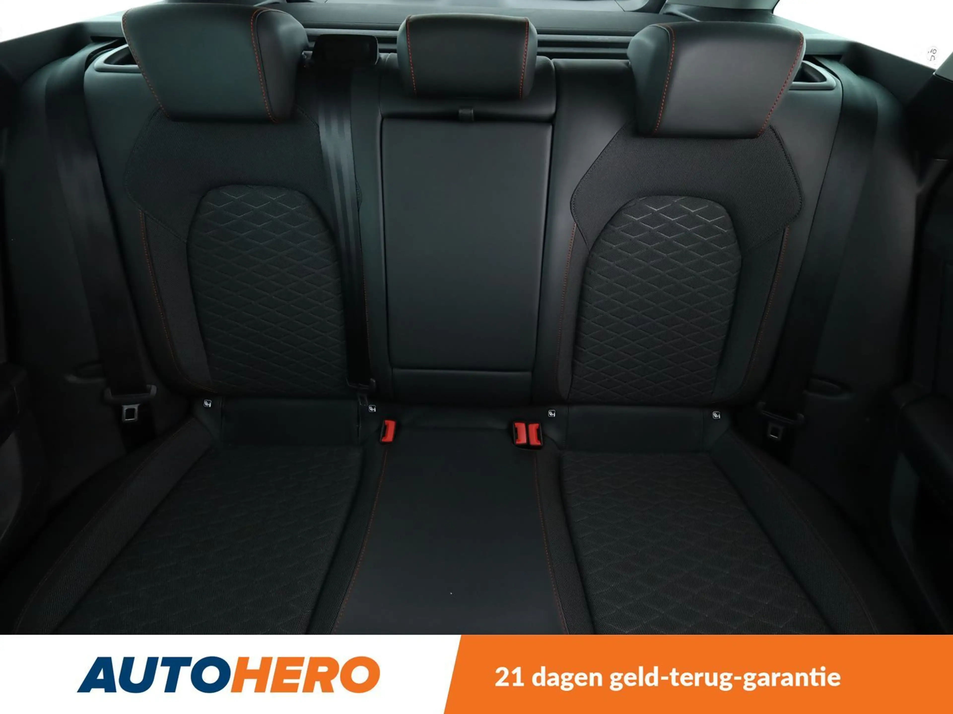 SEAT Leon e-Hybrid 1.4 TSI e-HYBRID FR — photo 15