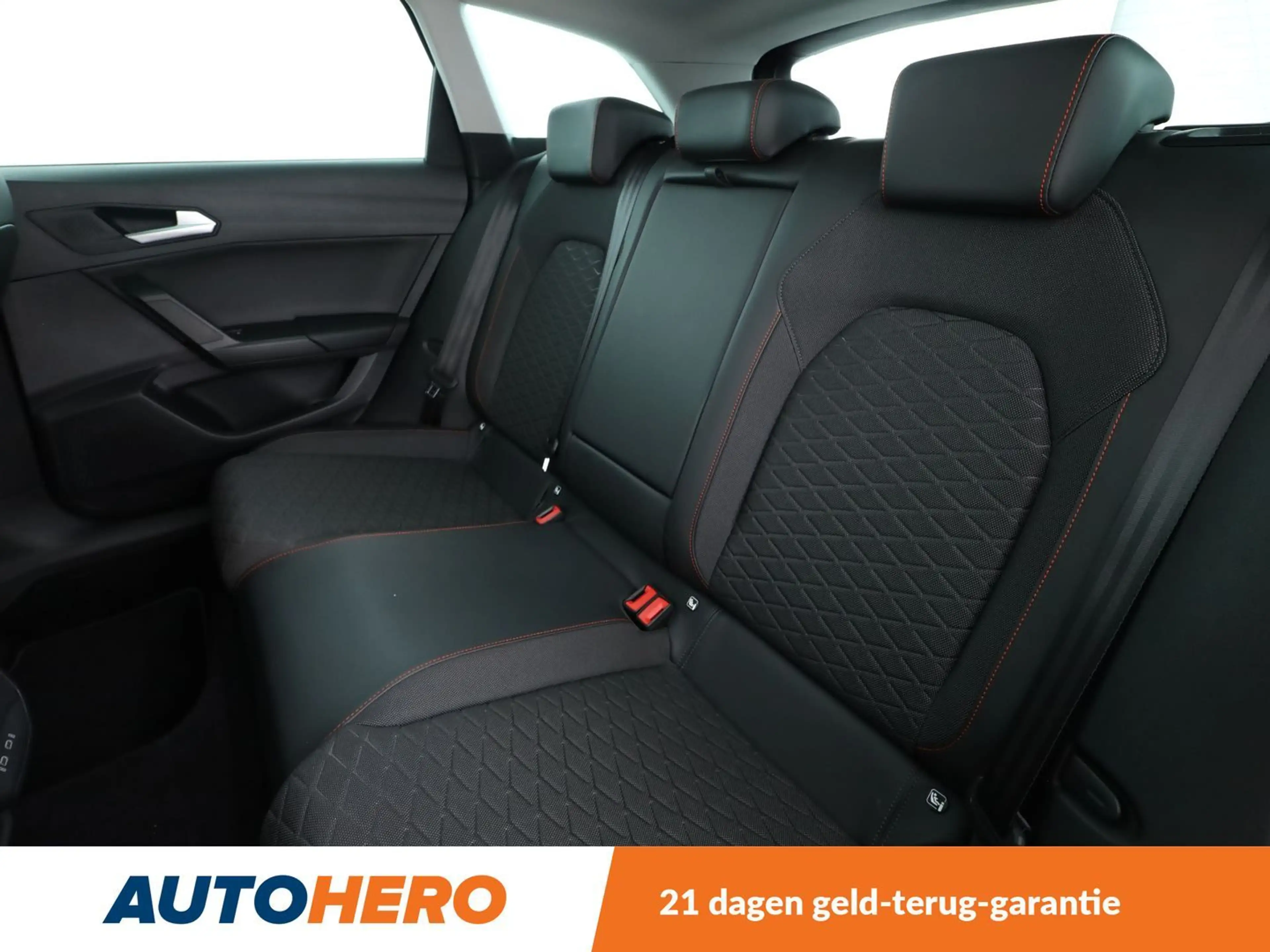 SEAT Leon e-Hybrid 1.4 TSI e-HYBRID FR — photo 14