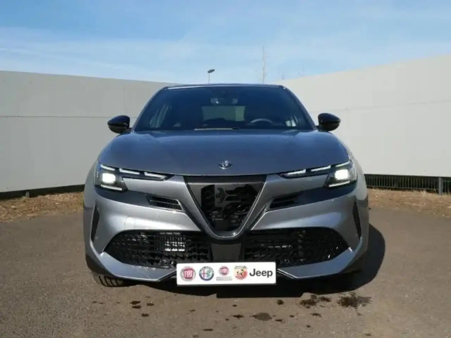 Alfa Romeo Junior 1.2 136 CV Hybrid eDCT6 Speciale + Pack TECNOLOGI Szürke - 1