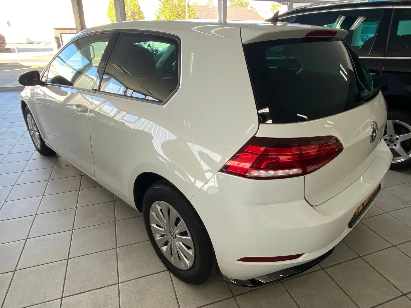 Volkswagen Golf 1.0 TSI BlueMotion Technology Navi Bluetooth Weiß - 2