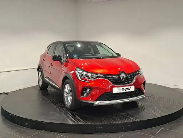 Renault Captur view 2