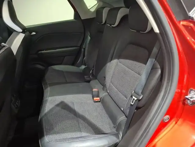 Renault Captur view 15