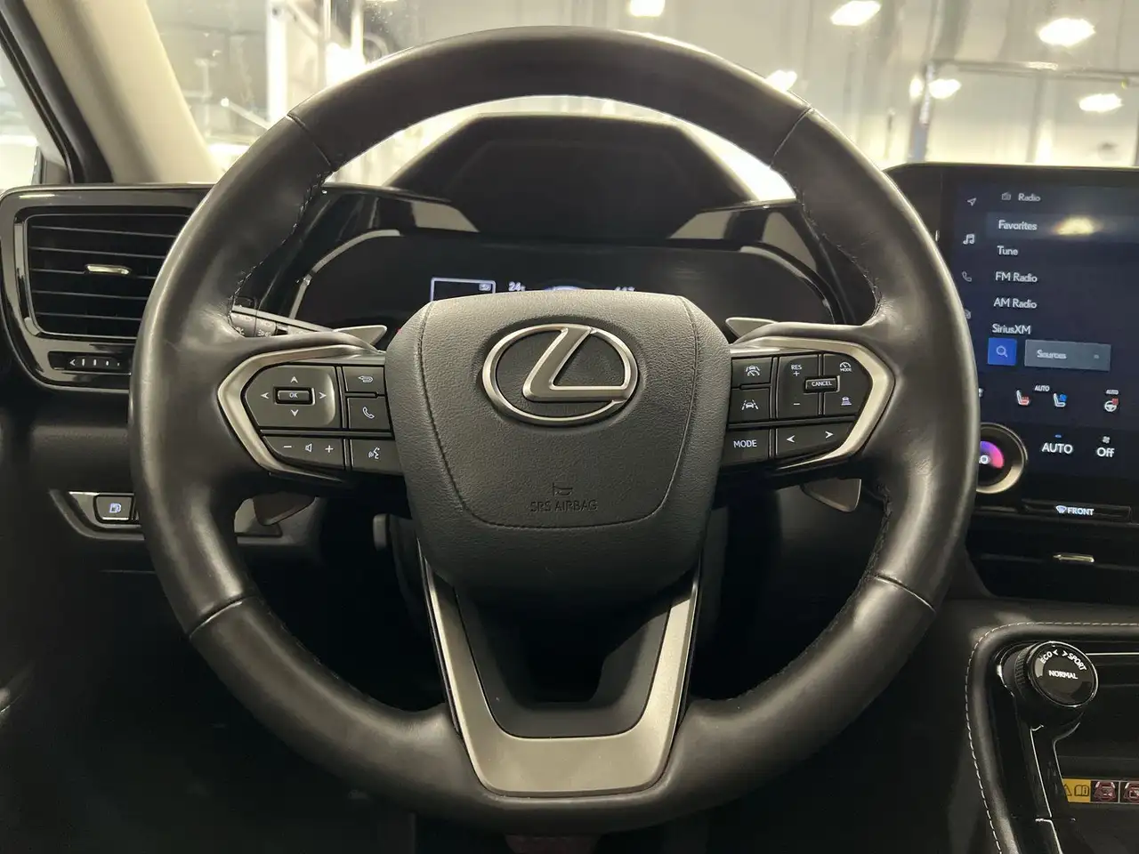 Lexus NX photo Lexus NX