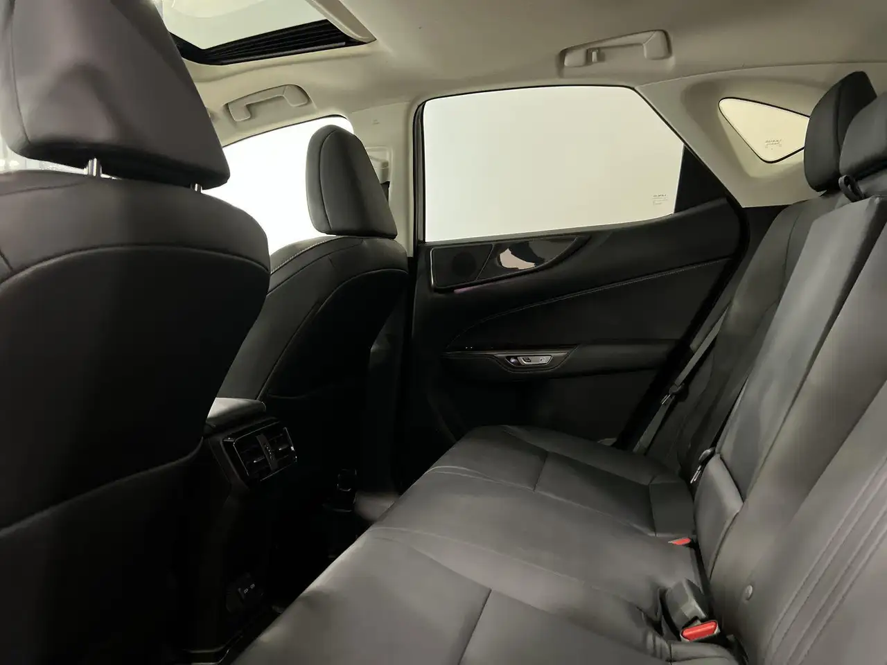 Lexus NX photo Lexus NX