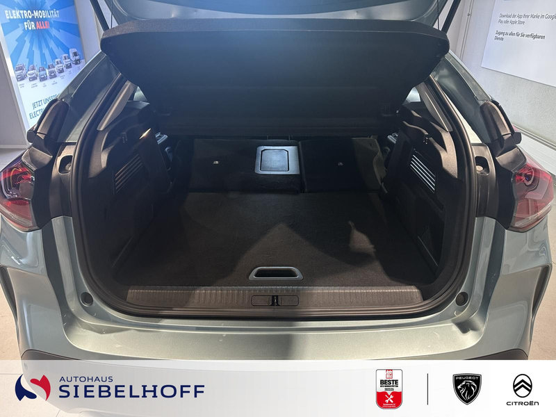 Citroen C4 Shine PureTech 130 EAT8 — photo 8