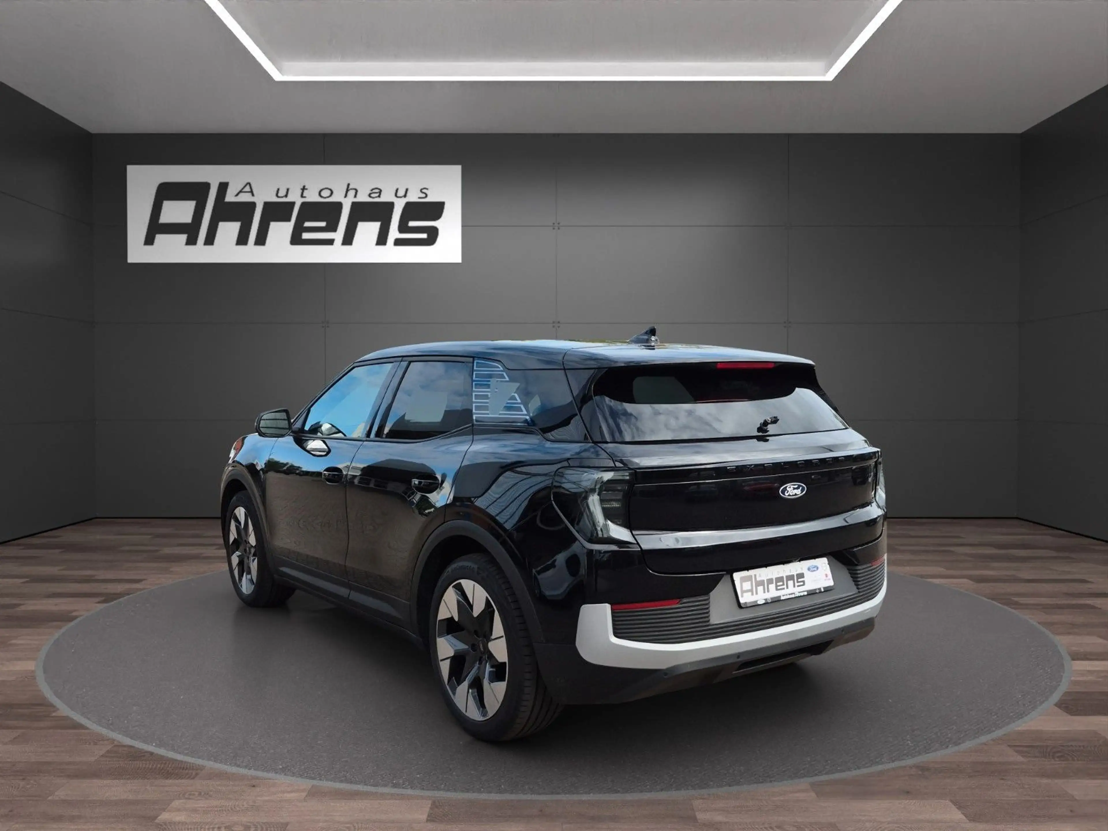 Ford Explorer Premium RWD 77kWh *AHK-HUD-Memory-Pano* — photo 3