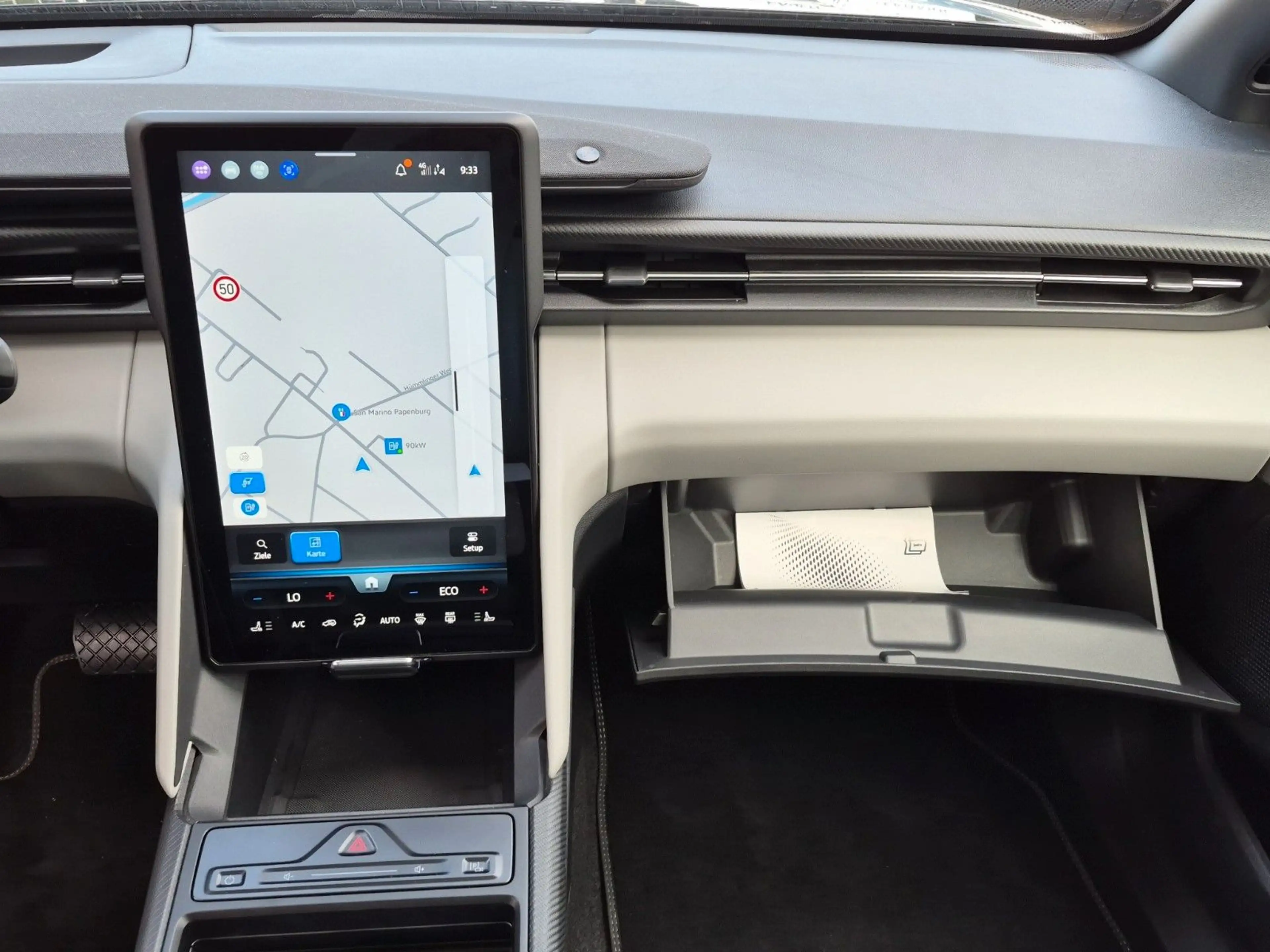 Ford Explorer Premium RWD 77kWh *AHK-HUD-Memory-Pano* — photo 13