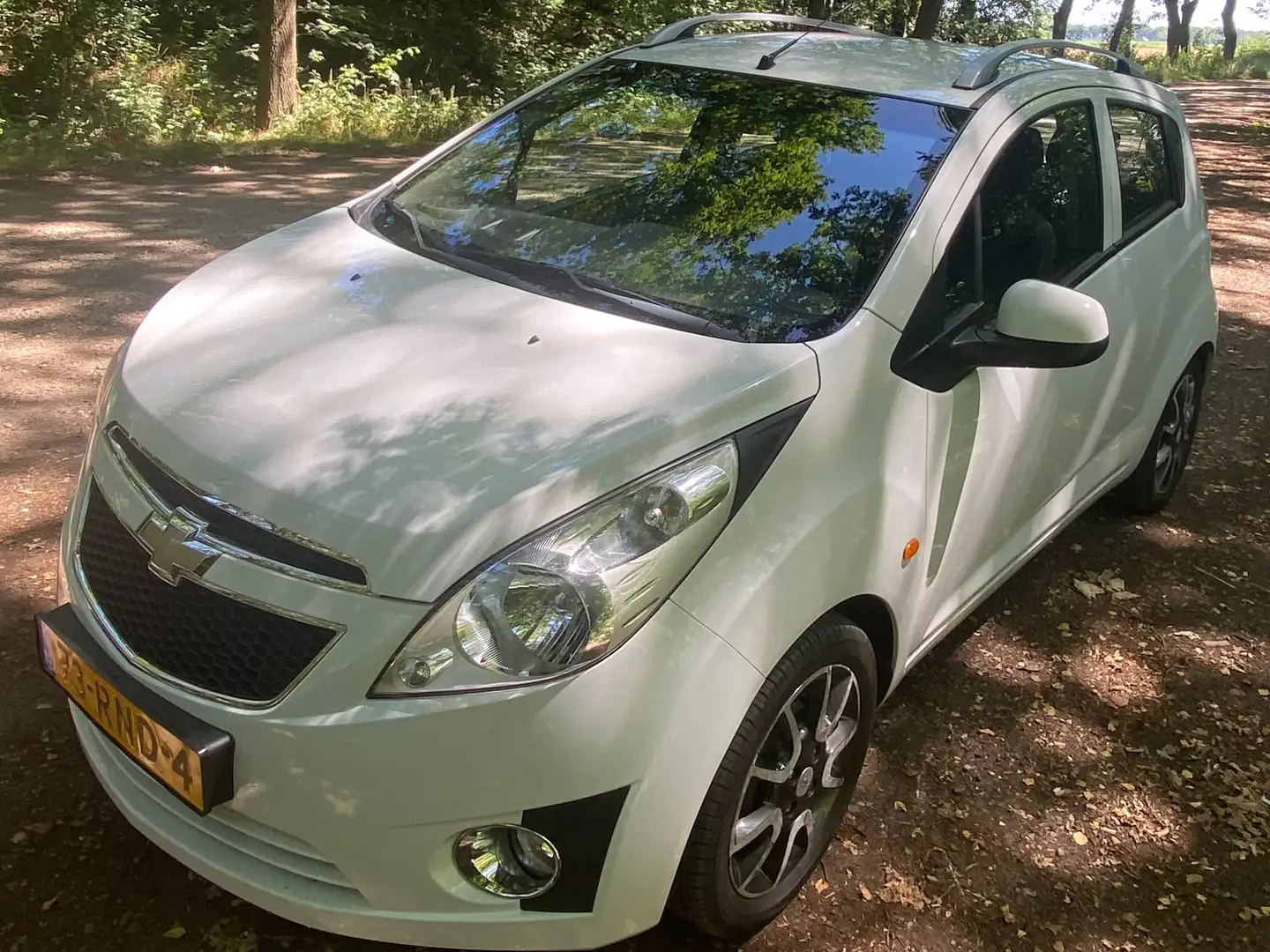 Chevrolet Spark Spark 1.0 16V LS Bi-Fuel White - 2
