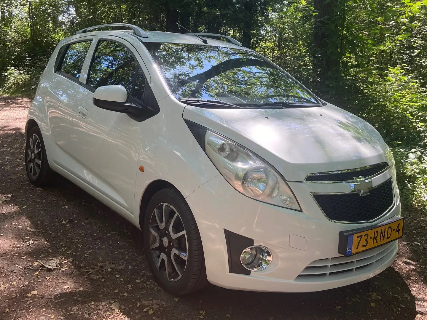 Chevrolet Spark Spark 1.0 16V LS Bi-Fuel White - 1