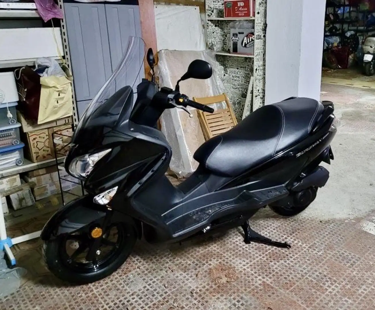 Suzuki Burgman 200 ABS - 2