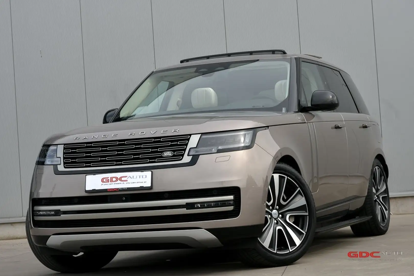 Land Rover Range Rover 3.0 P510 HSE l  Pano l Trekhaak l Arany - 2